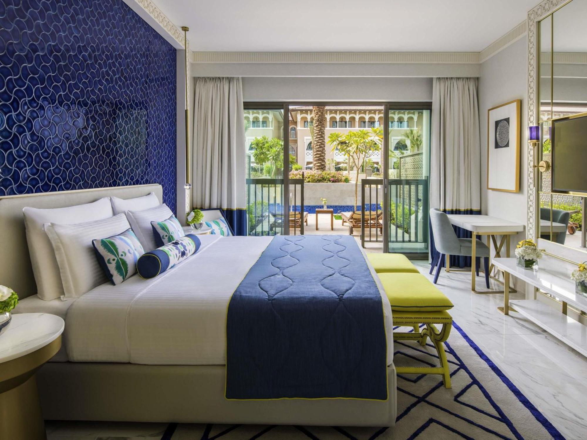 Premium King Room with Pool Access,1743173833:JPEG