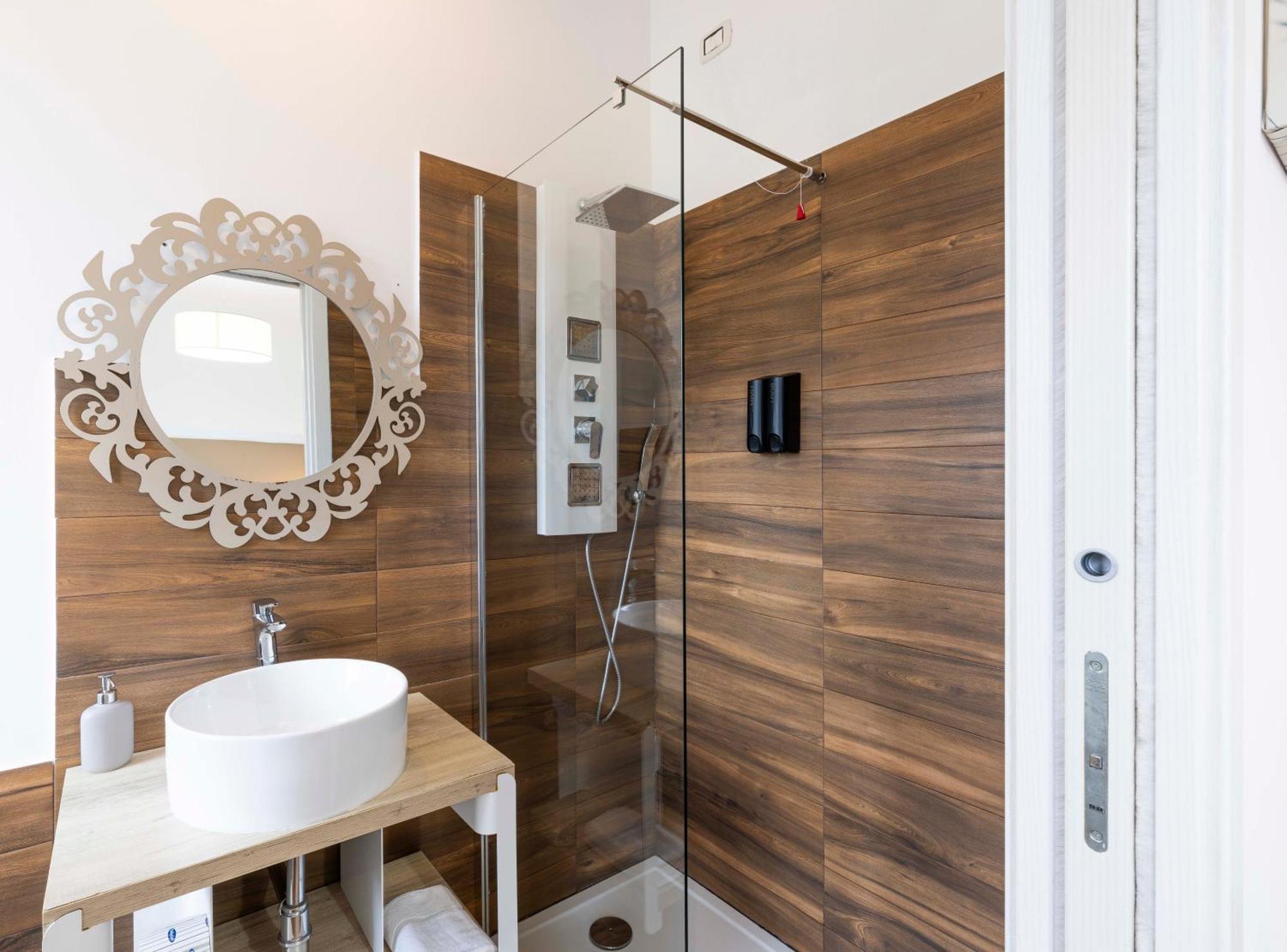 Doppelzimmer mit Balkon