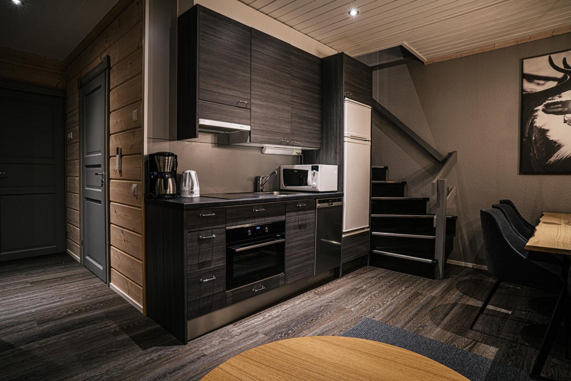 Four-Bedroom Apartment,1066463737:JPEG