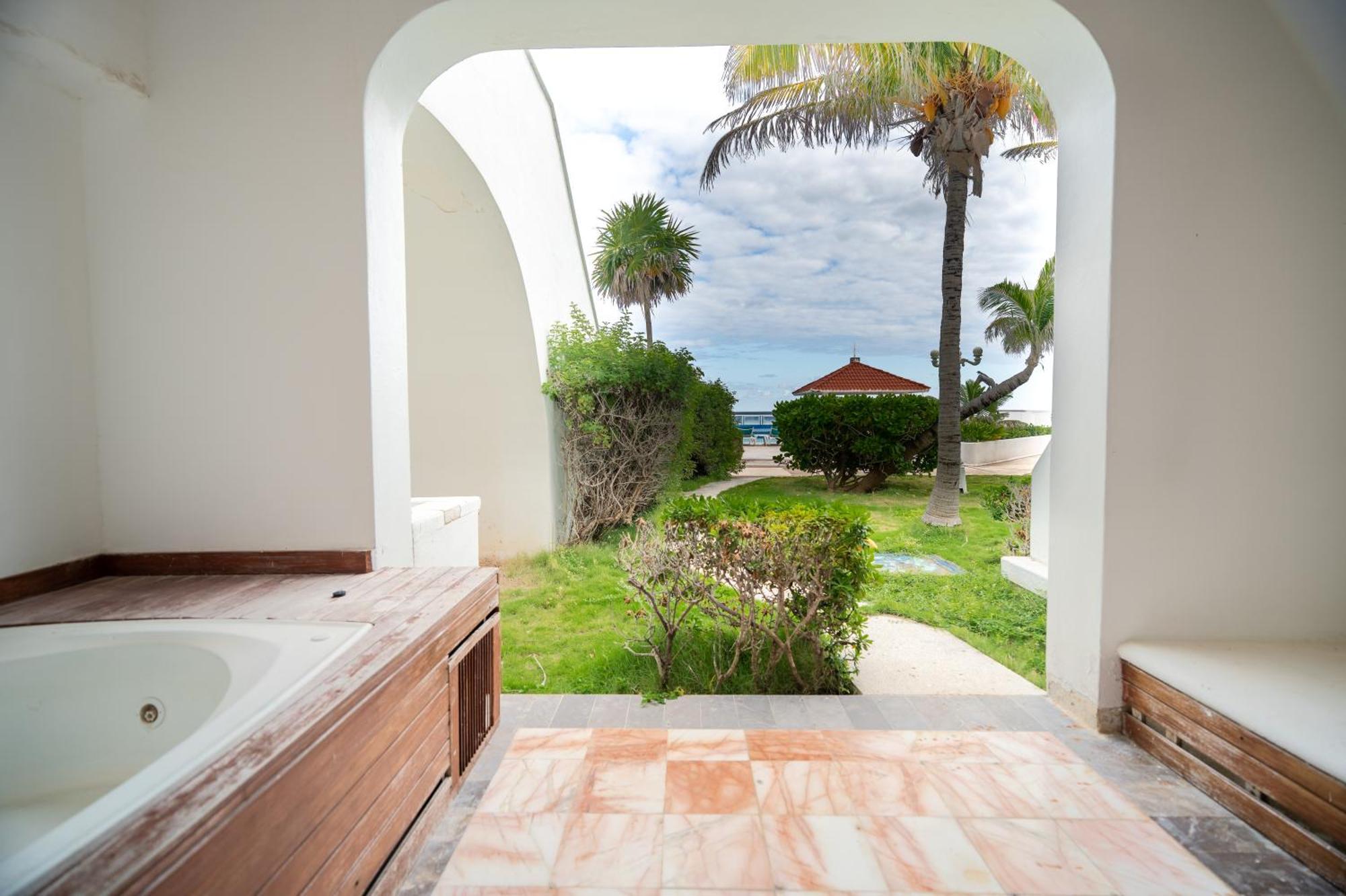 King Room with Balcony