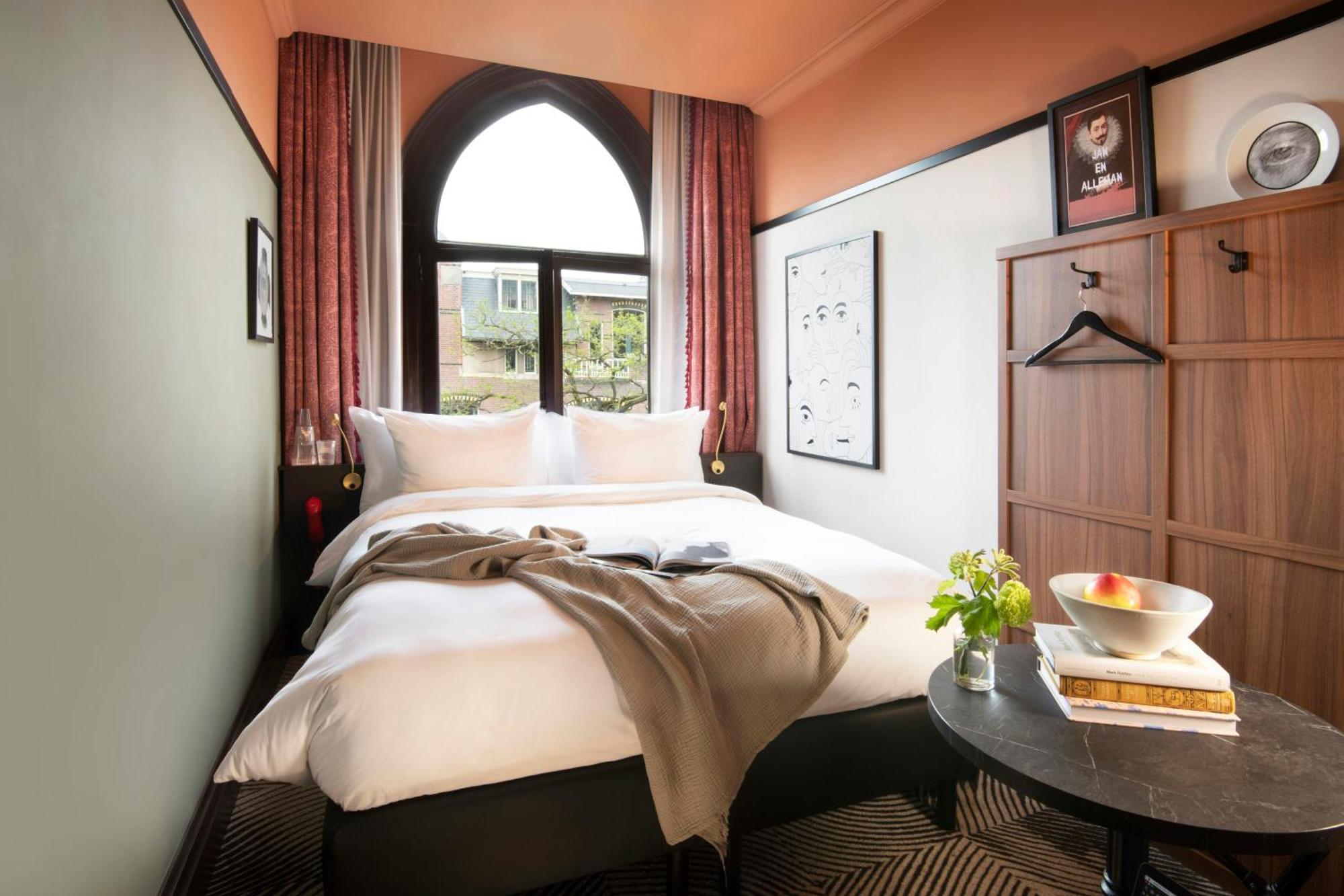 Gezellige Kamer met 1 Tweepersoonsbed