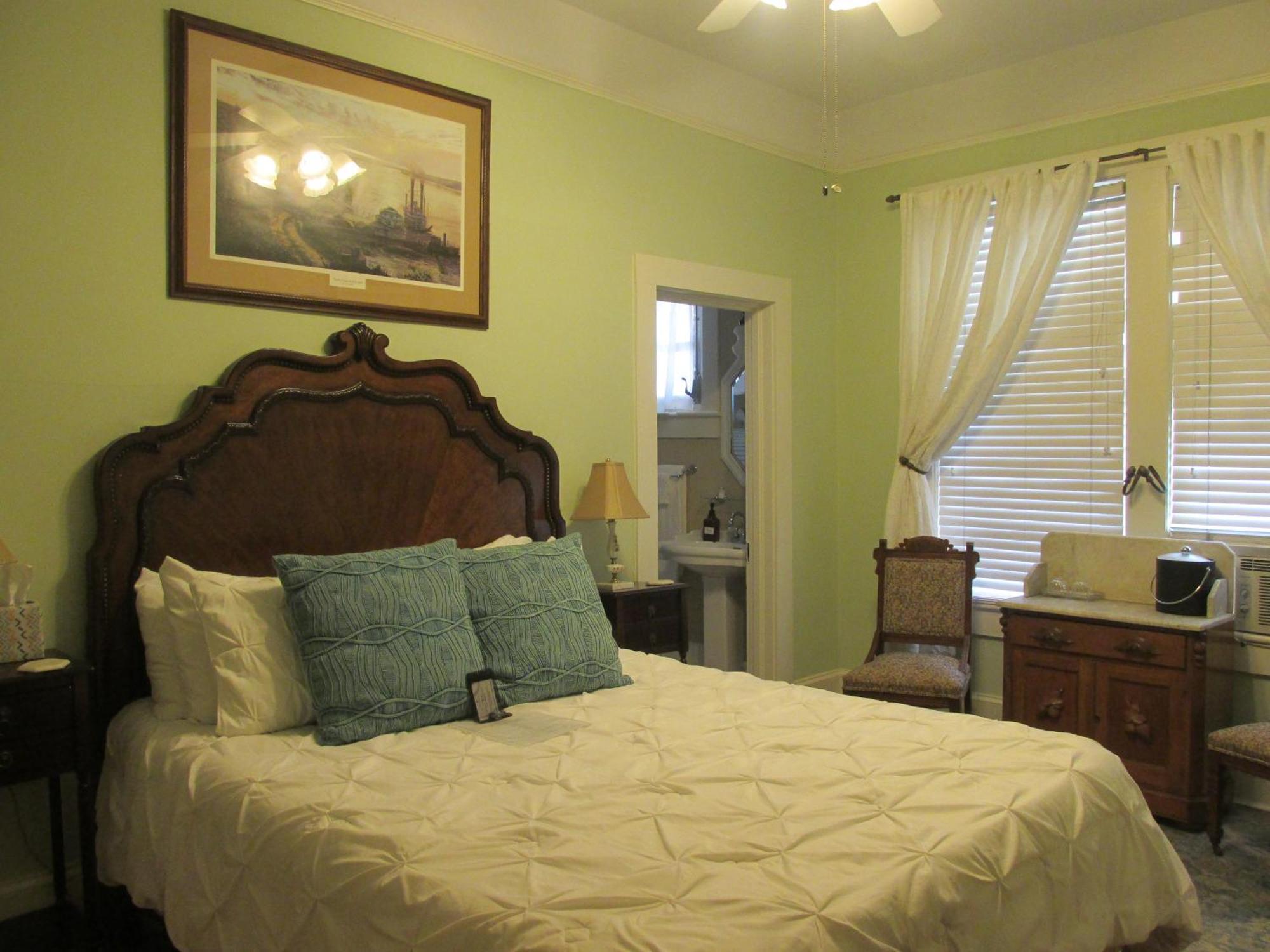 Deluxe Queen Suite,1746964614:JPEG