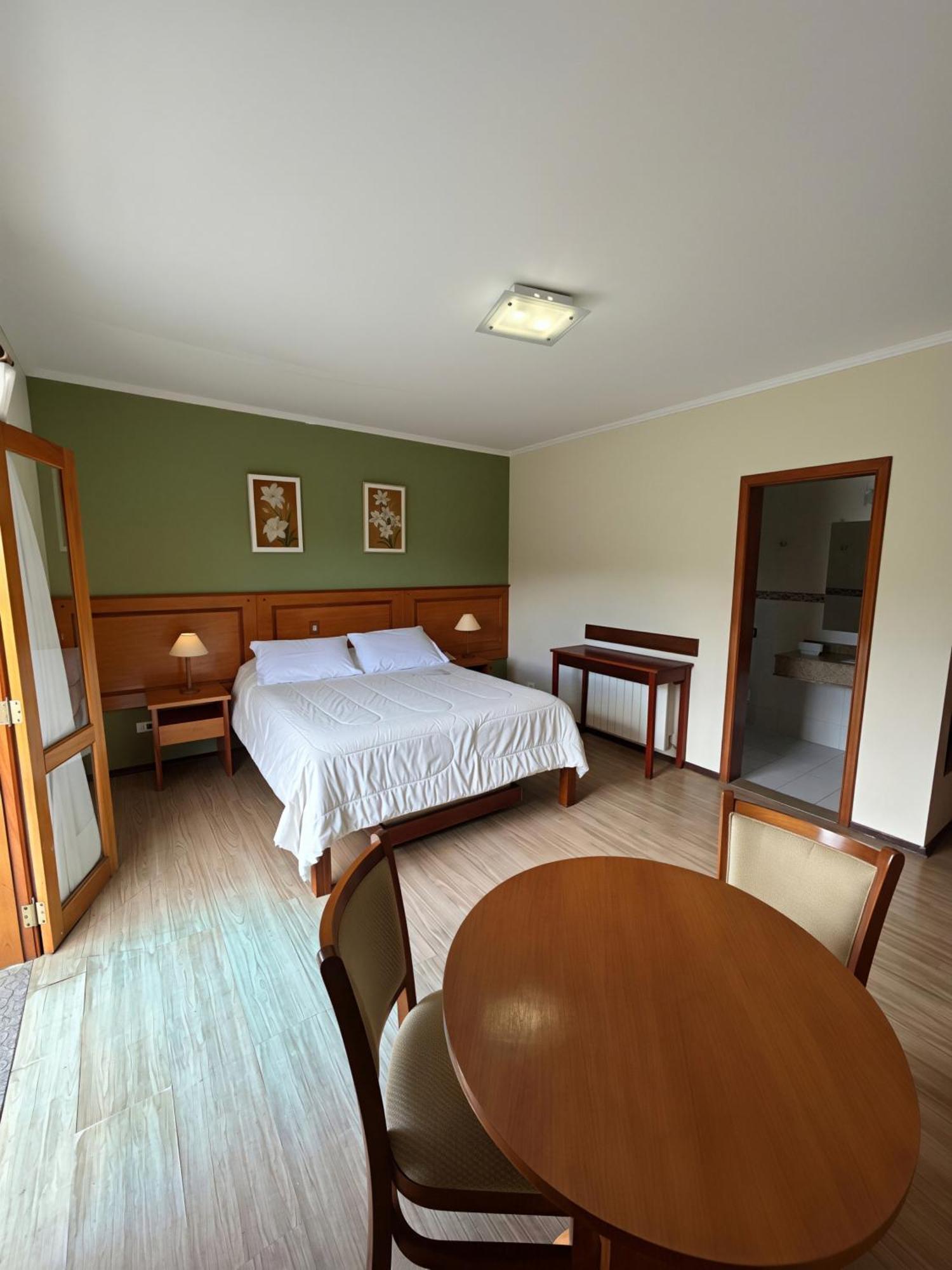 Quarto Duplo Deluxe com Varanda