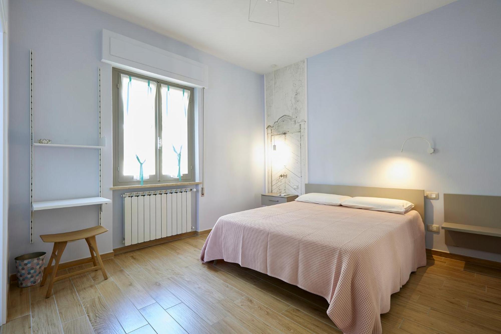 Double Room,1756716025:JPEG