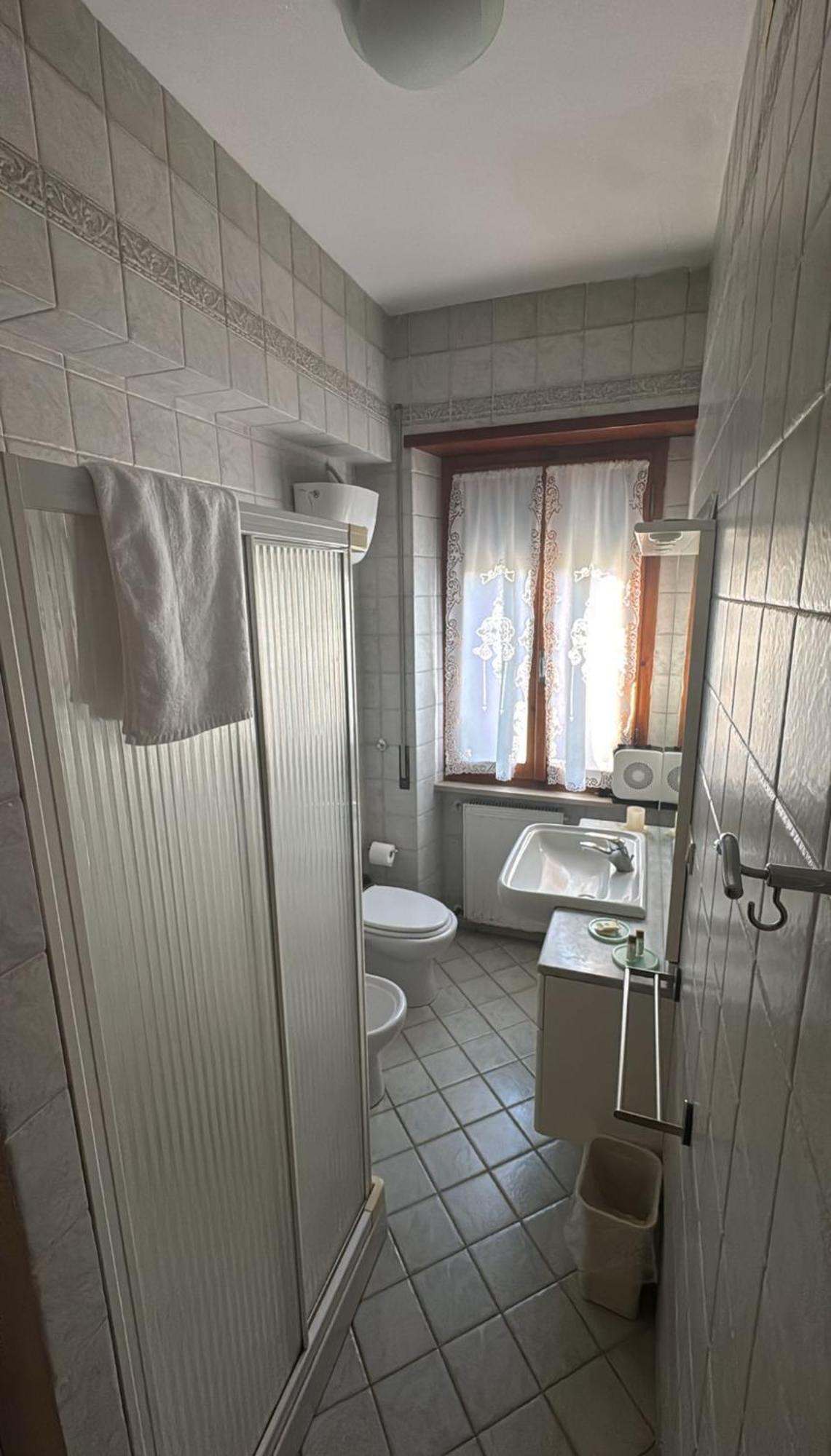 Large Double Room,1756987510:JPEG