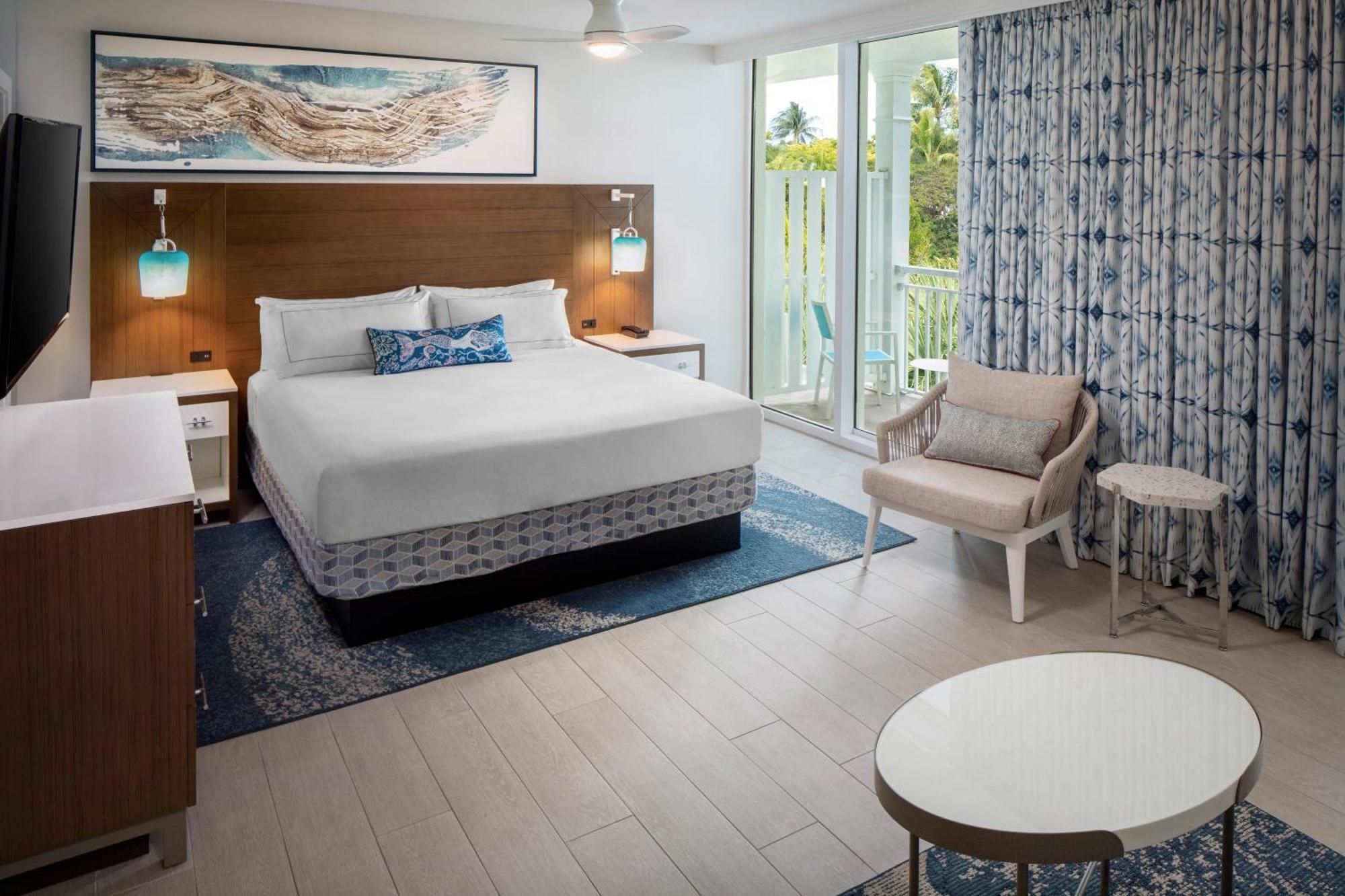 King Studio Suite with Key West View