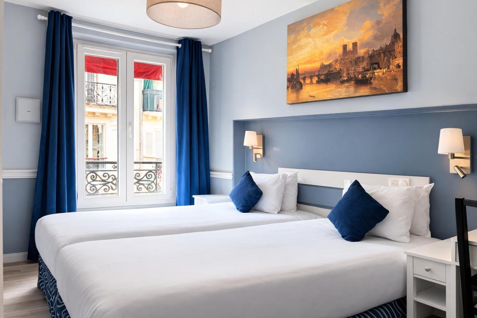 Quarto com 2 Camas de Solteiro