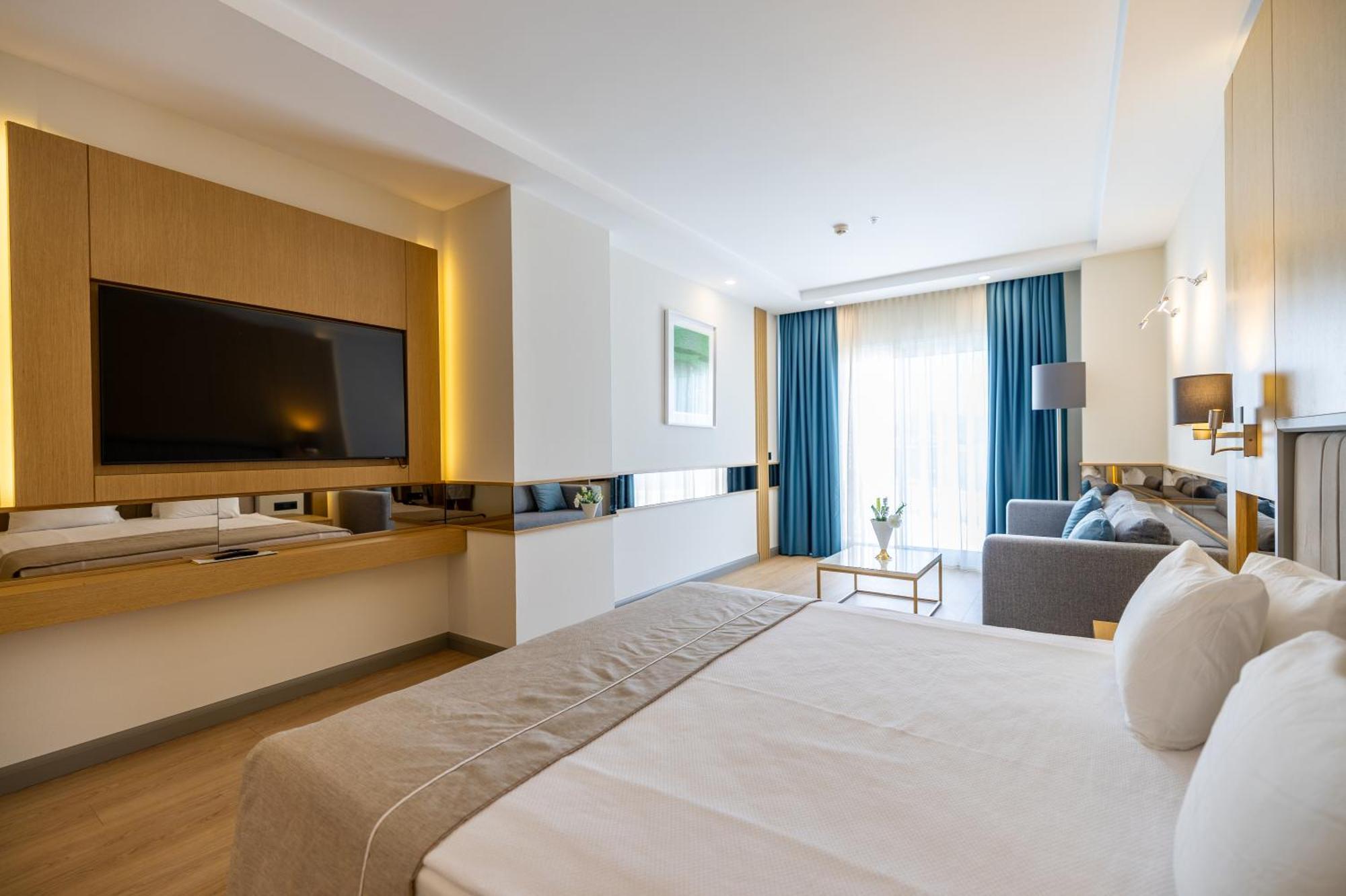 Deluxe Suite met Uitzicht op Zee