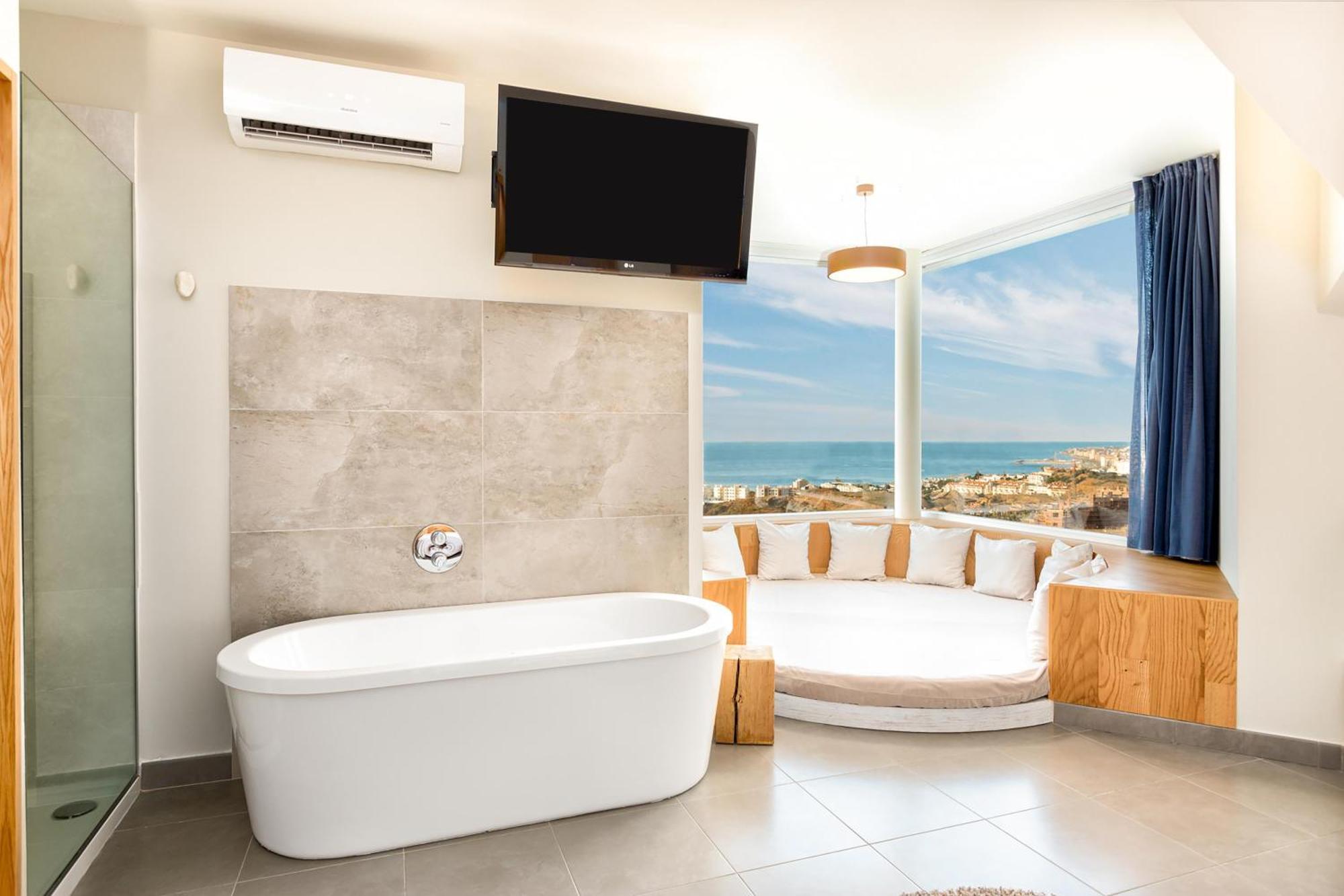 Suite Panorámica con vistas al mar - Cama extragrande