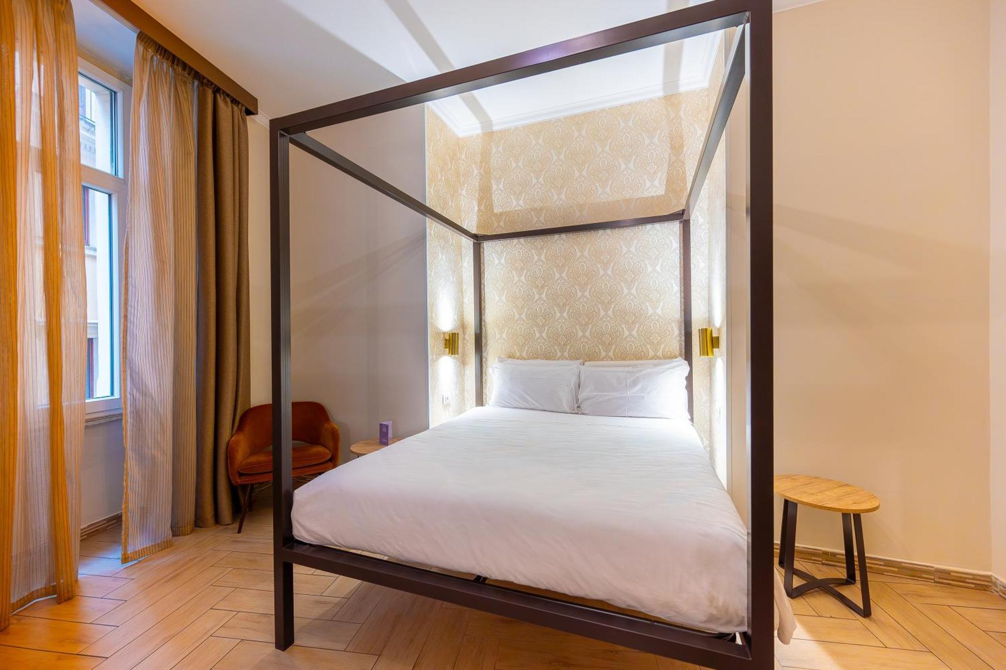 Quarto Triplo Clássico