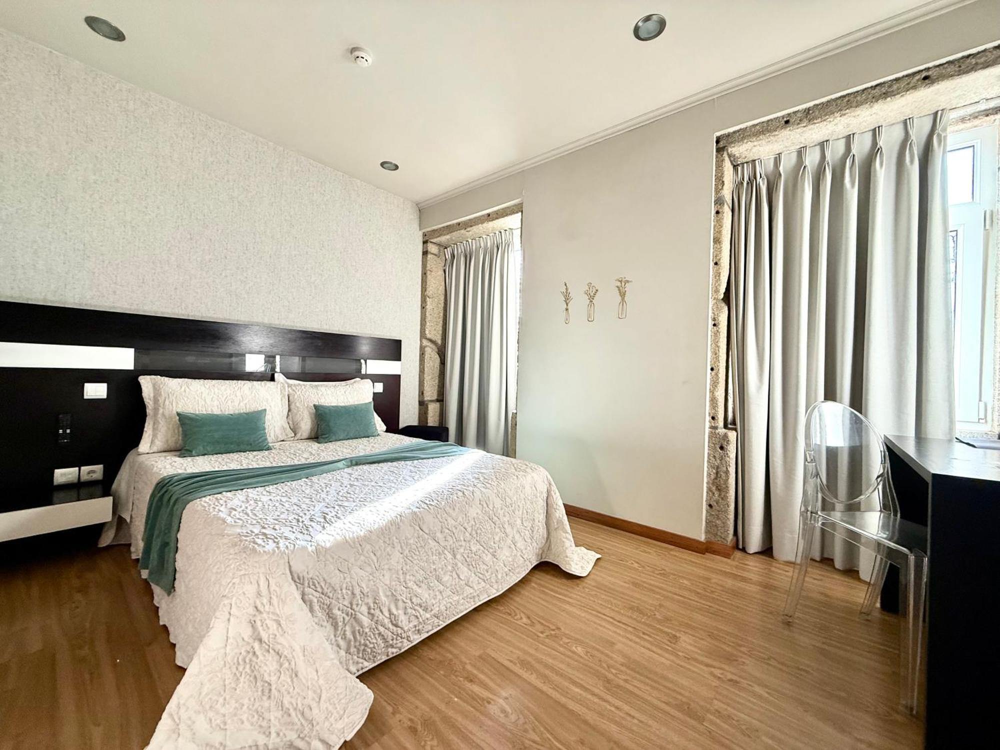 Quarto Duplo