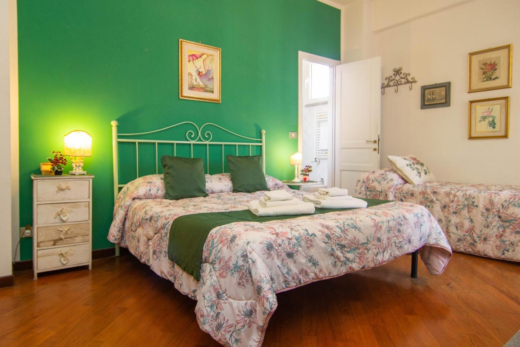 Dreibettzimmer