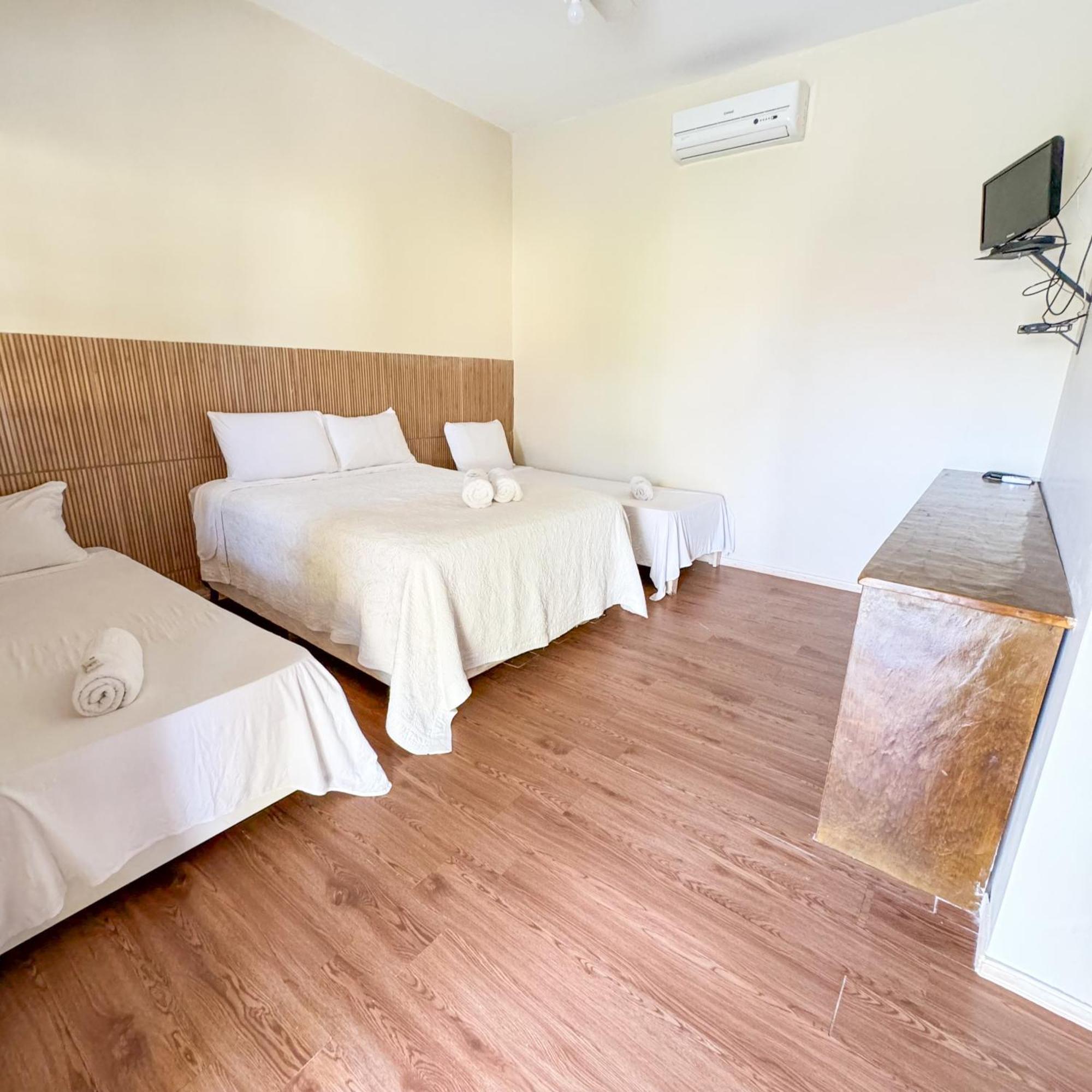 Quarto Quádruplo com Ar-condicionado