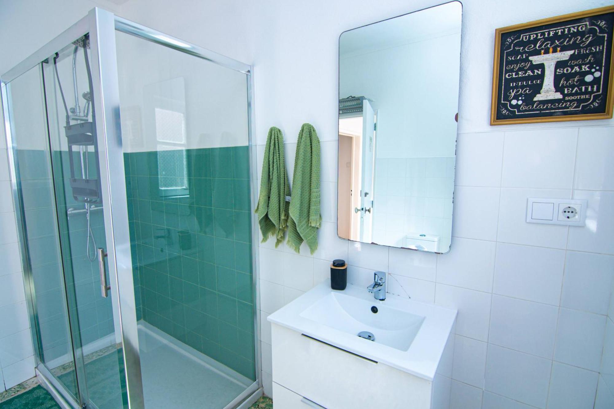 Quarto Twin Standard