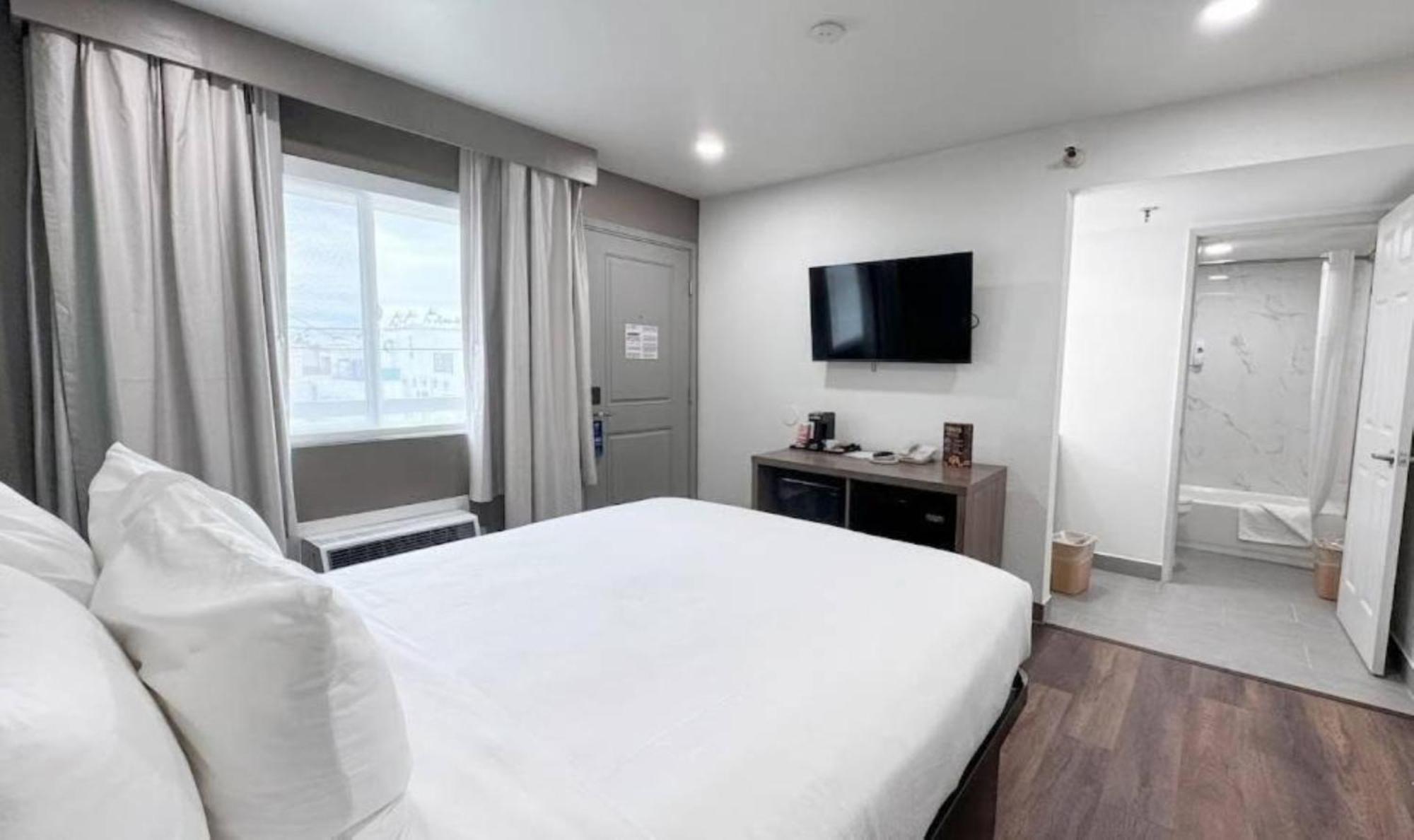Quarto com Cama Queen-size - Não Fumantes