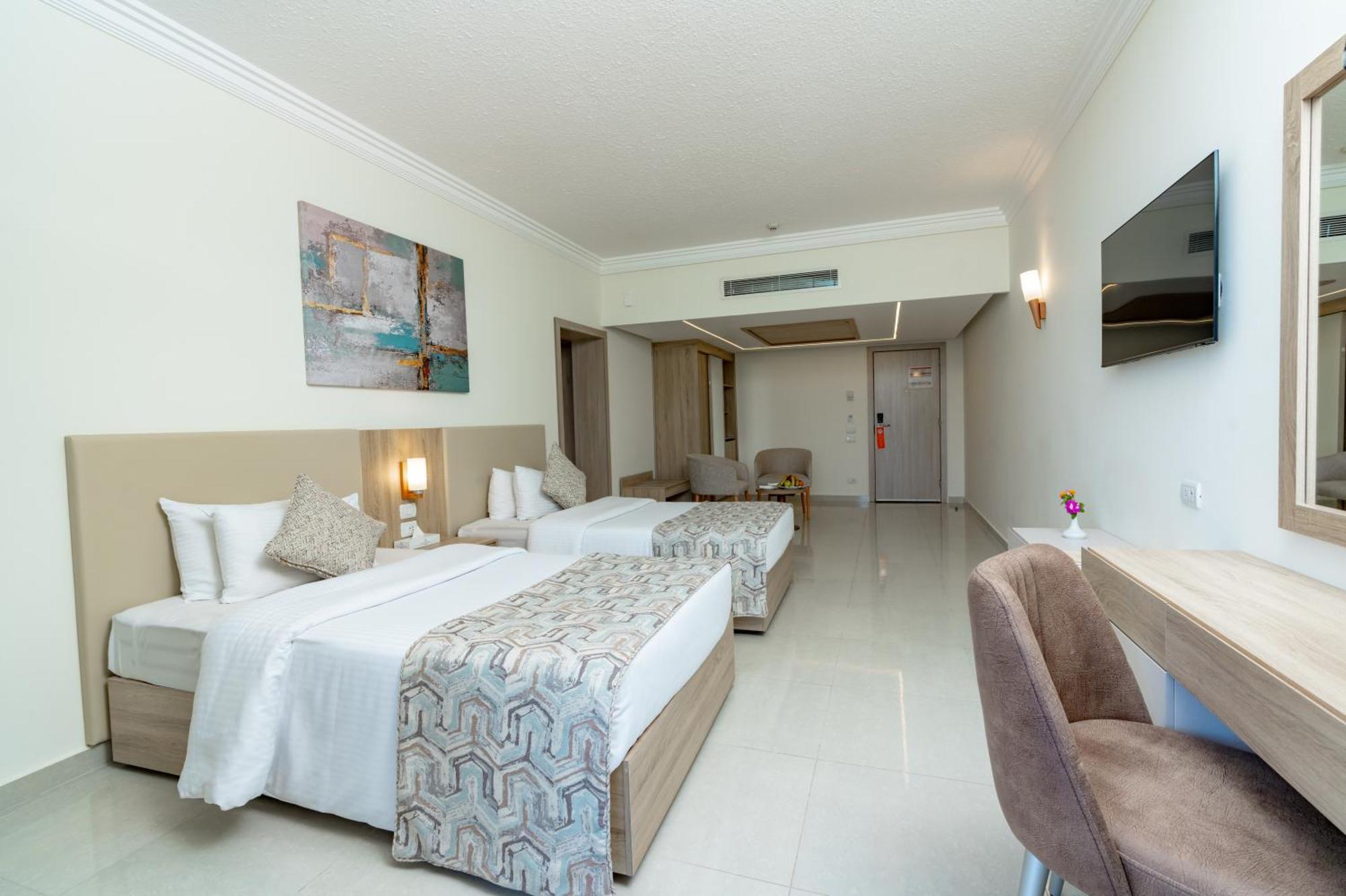 Standard Family Room Sea View
