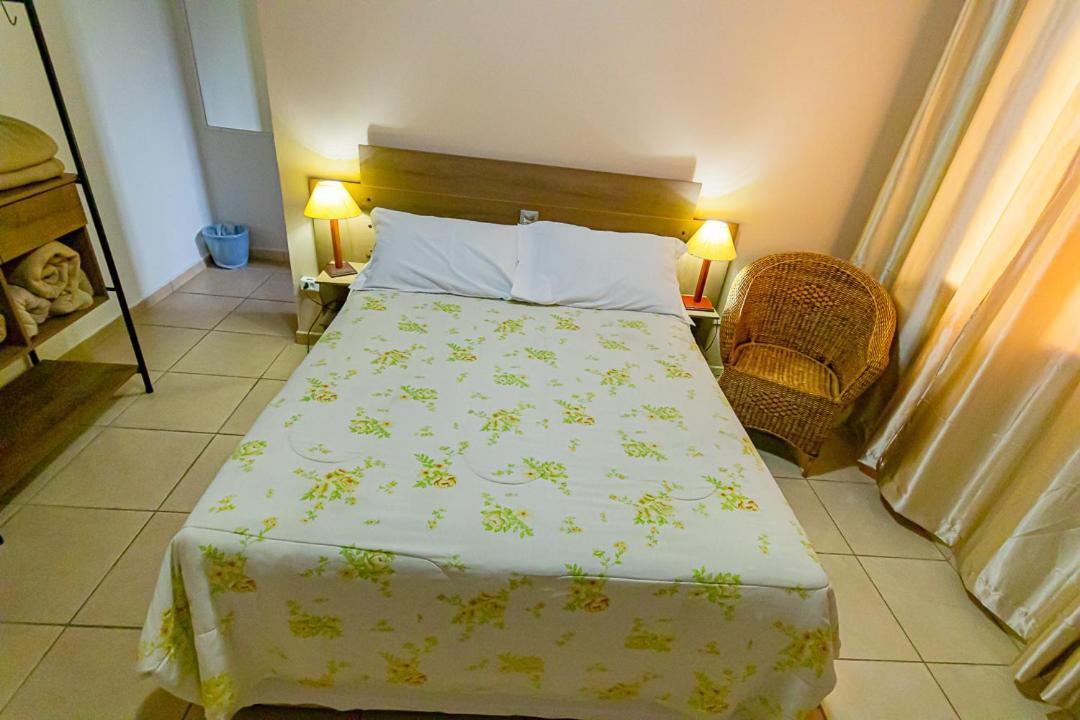 Quarto Triplo Standard