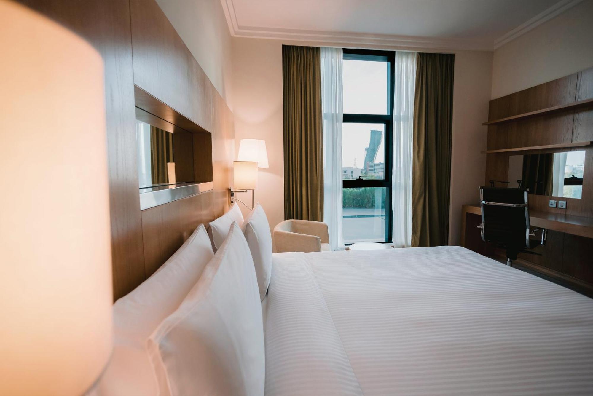 Standard King Room with City View - Non-Smoking