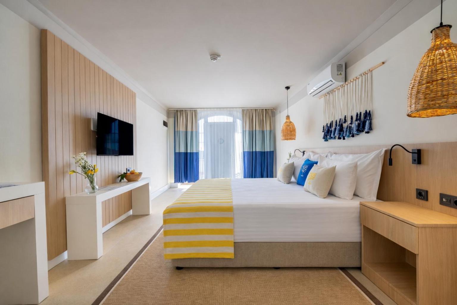 Standard Twin Room,1765757058:JPEG