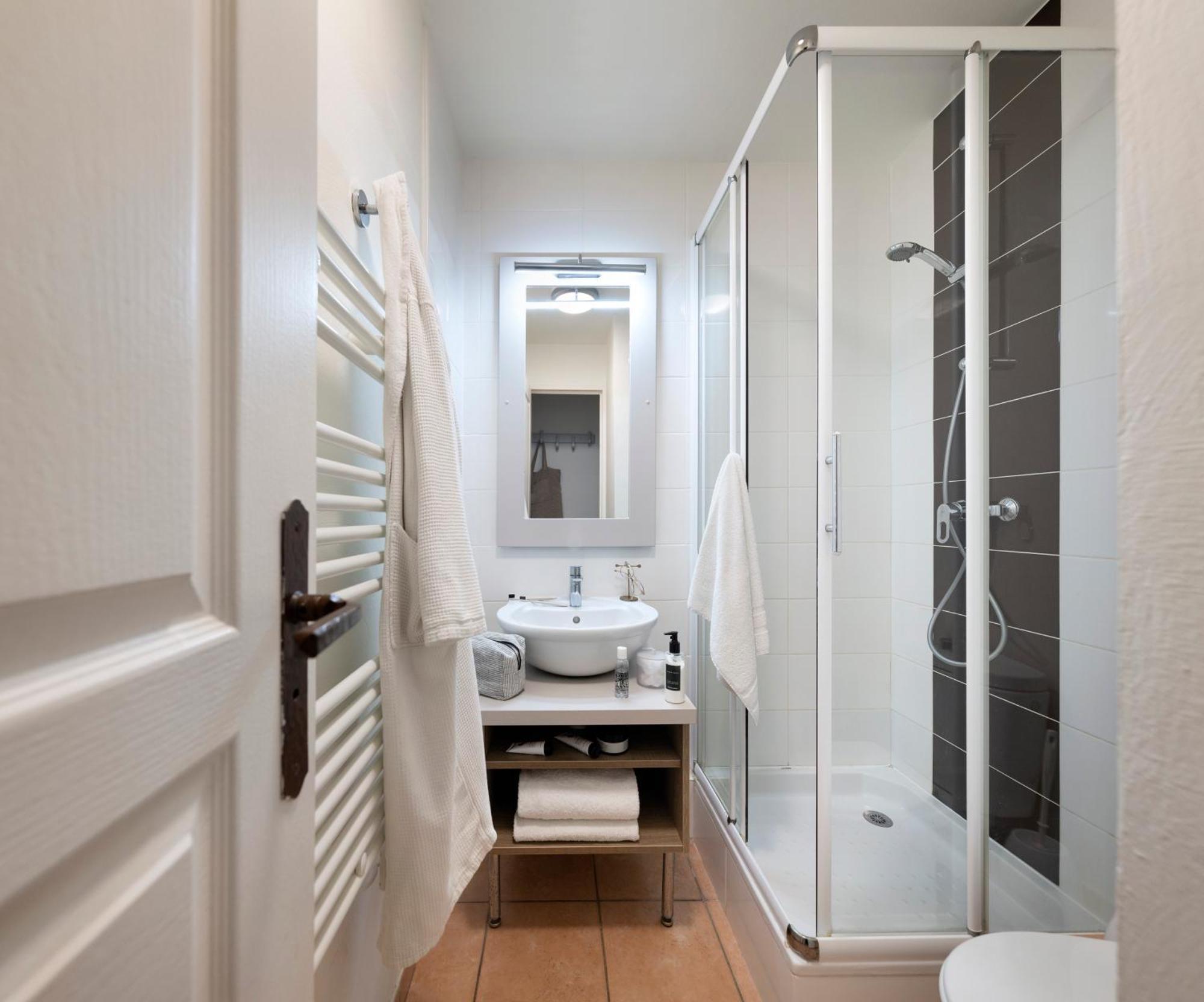 Appartement 1 Chambre avec Coin Nuit dans Alcôve, Climatisation et Terrasse ou Balcon (6 Personnes)
