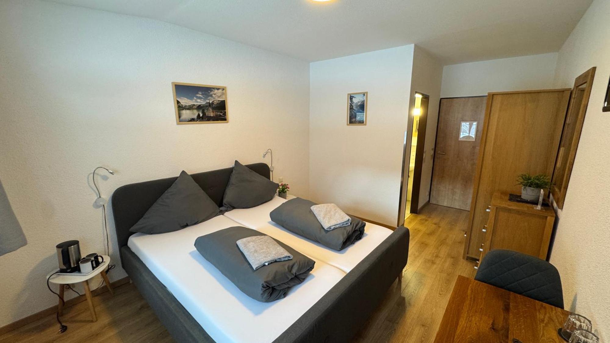 Standard Doppelzimmer 1