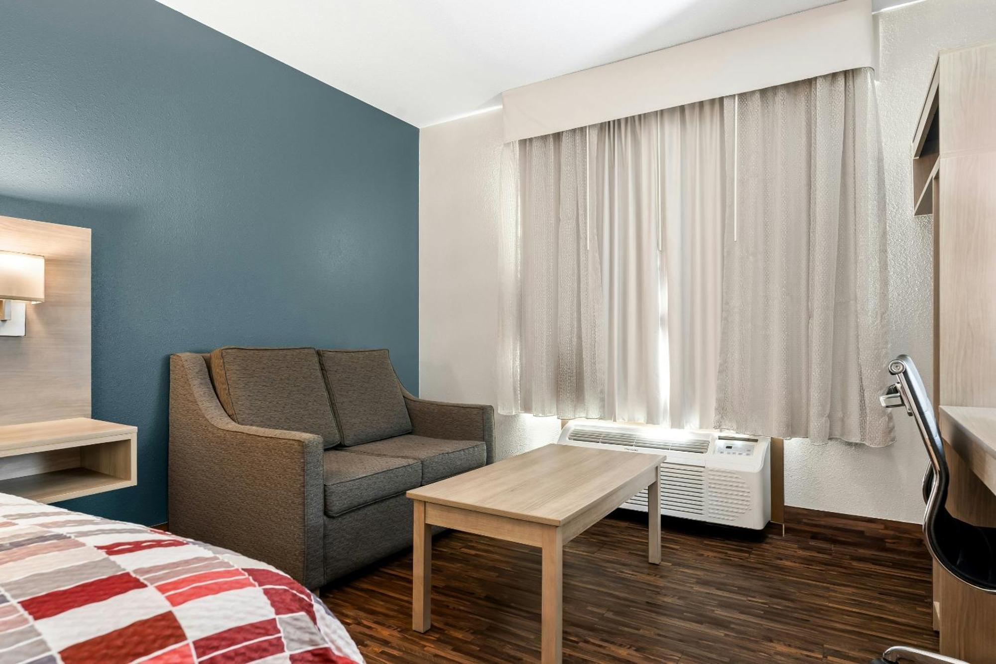 Deluxe Room with Two Queen Beds Non-Smoking