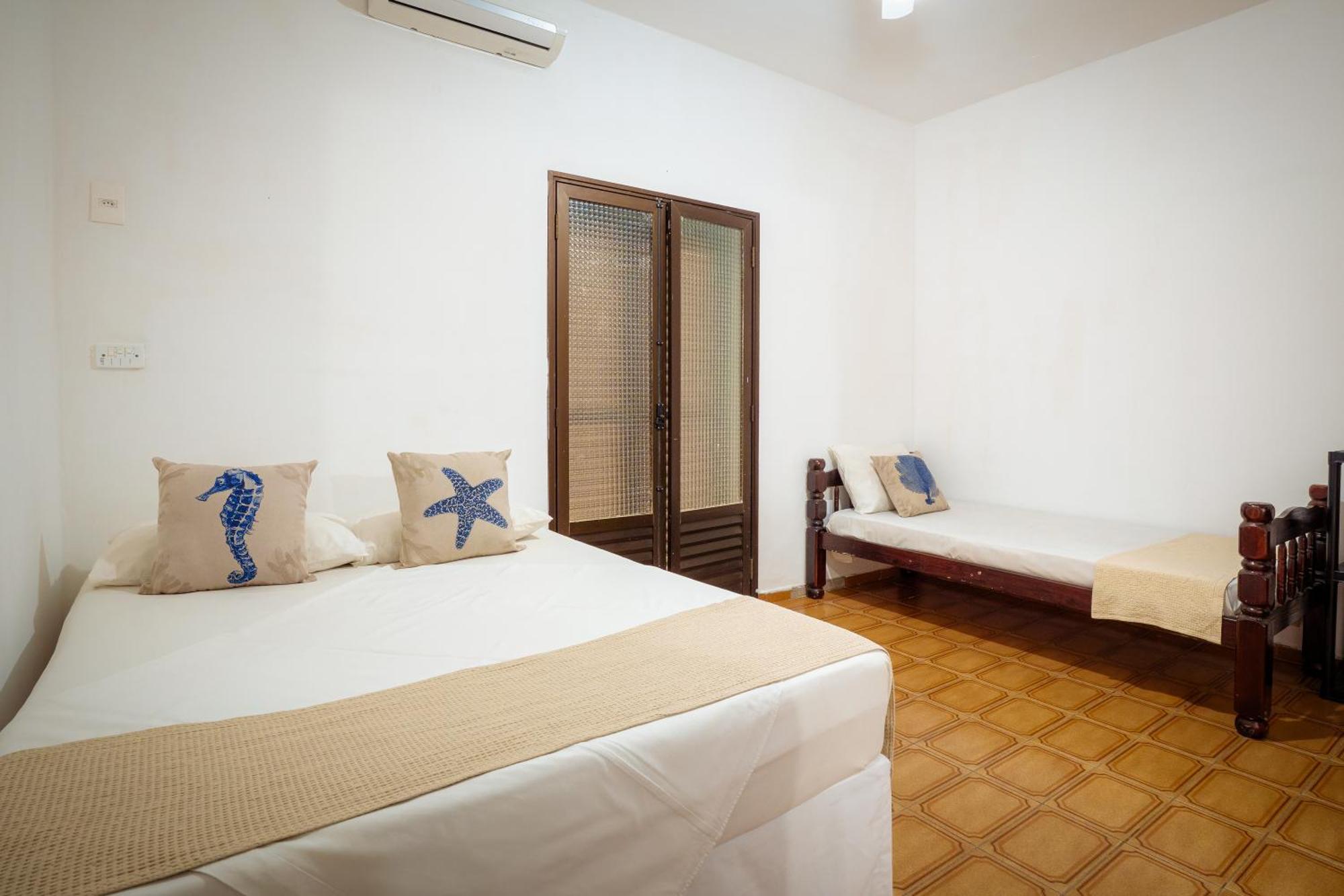 Quarto Triplo Econômico