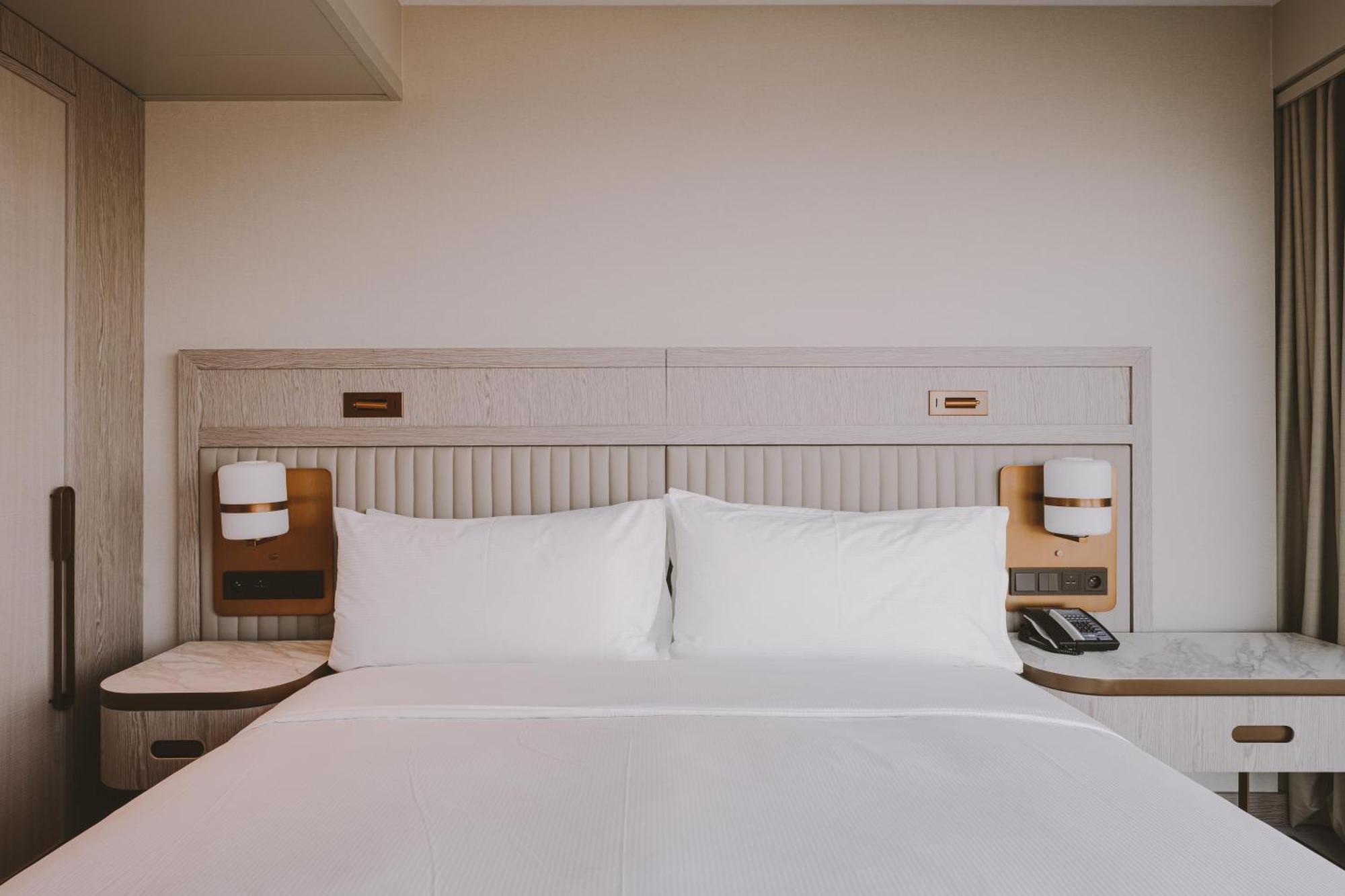 Große Suite mit 2 Schlafzimmern, Kingsize-Bett und Meerblick