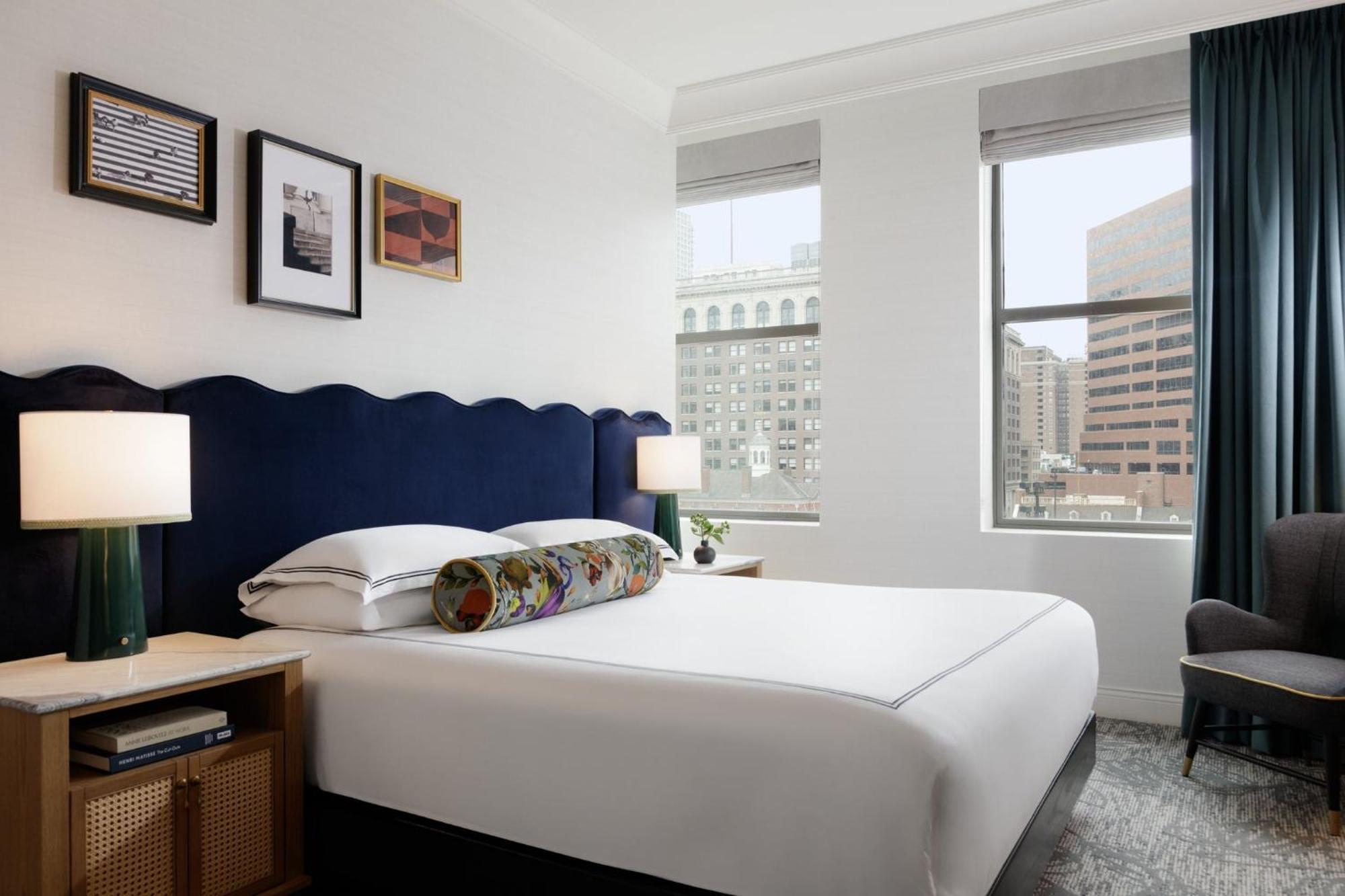 Chambre Lit King-Size Premium - Vue sur Parc