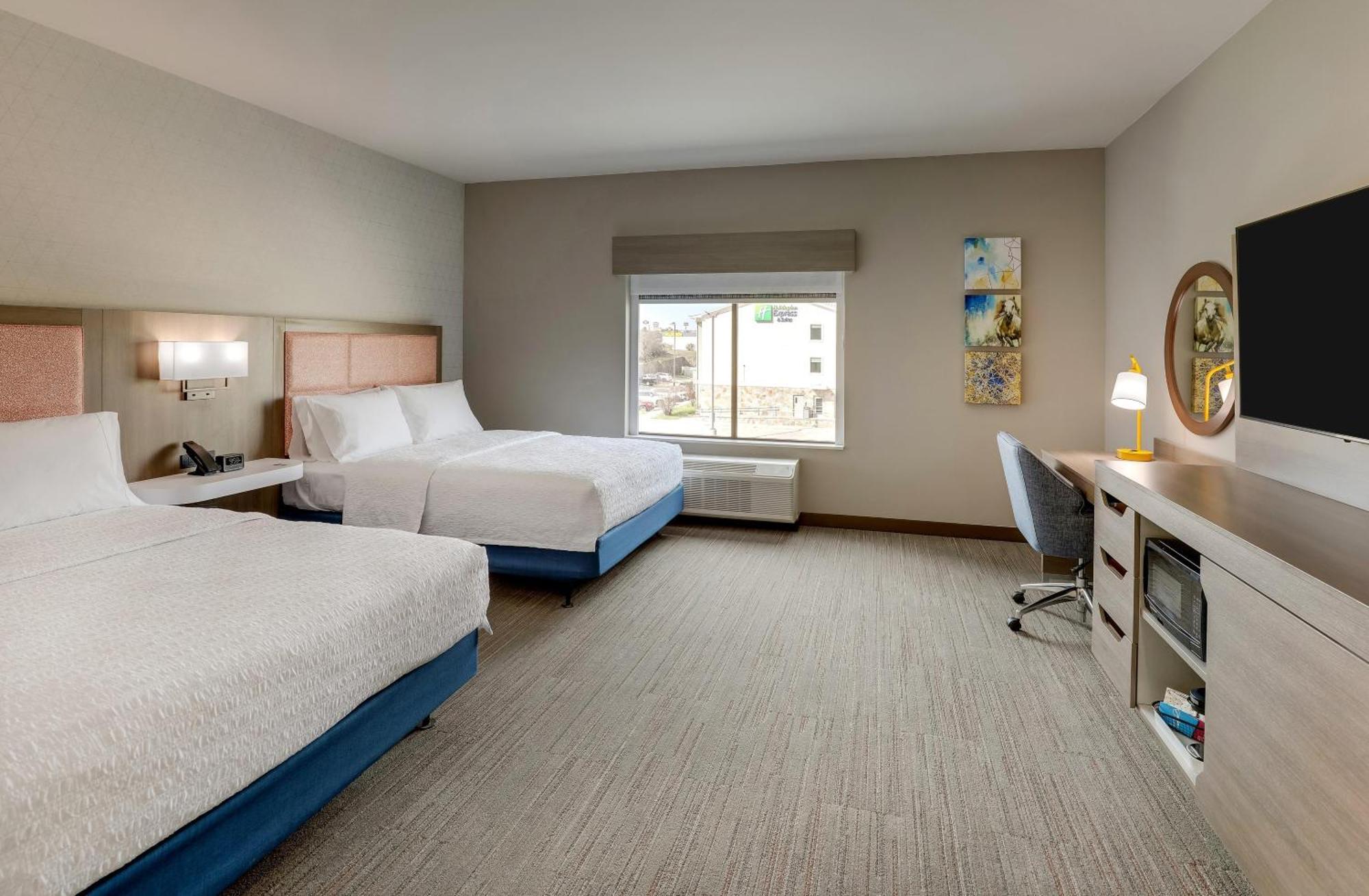 Queen Room with Two Queen Beds