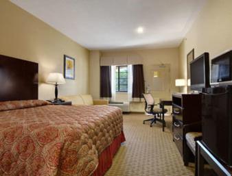 King Room - Non-Smoking