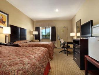 Queen Room with Two Queen Beds - Non-Smoking