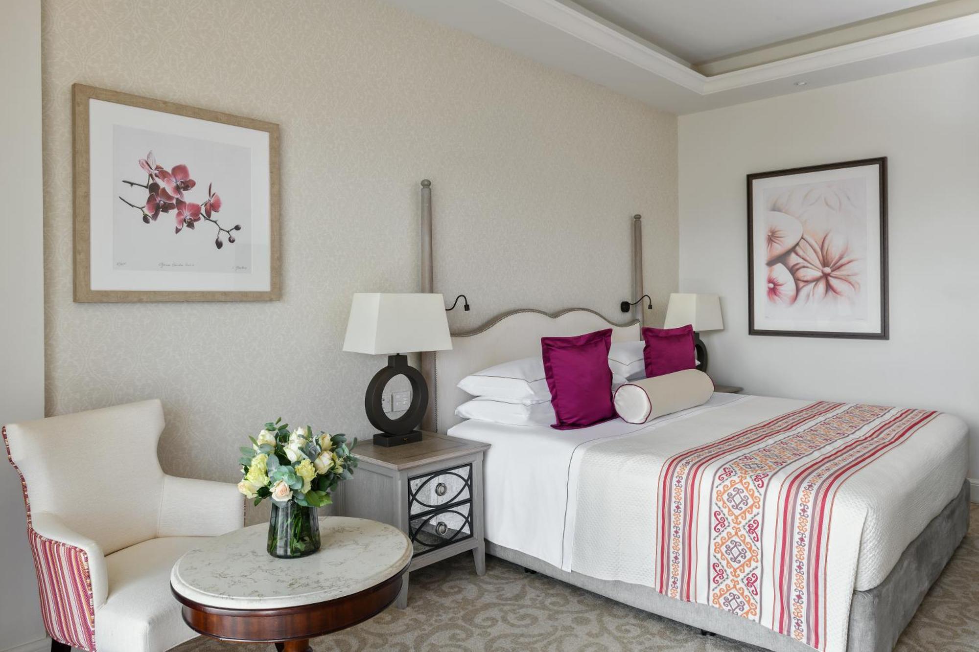 Deluxe Kamer met Gedeeltelijk Uitzicht op Zee