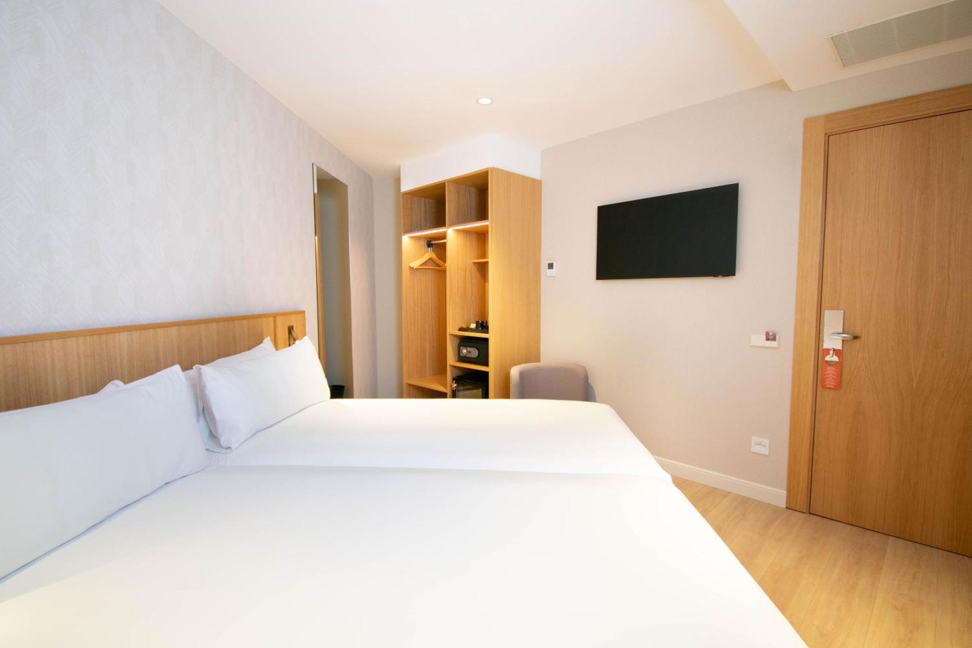 Standaard Kamer met 2 Bedden