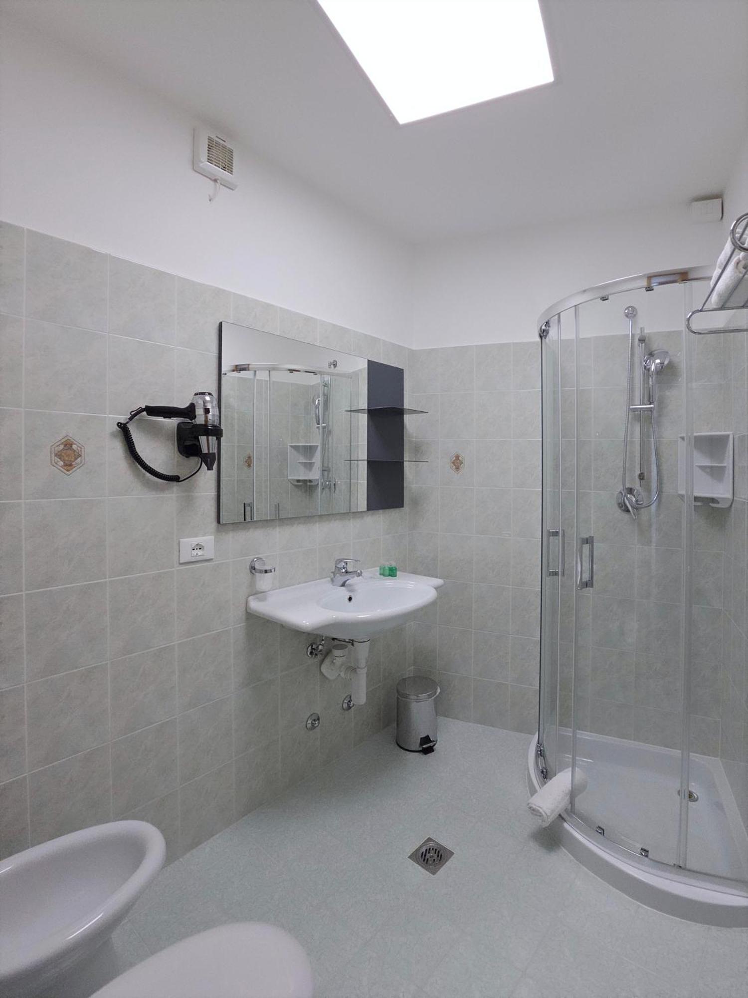 Doppelzimmer mit Balkon