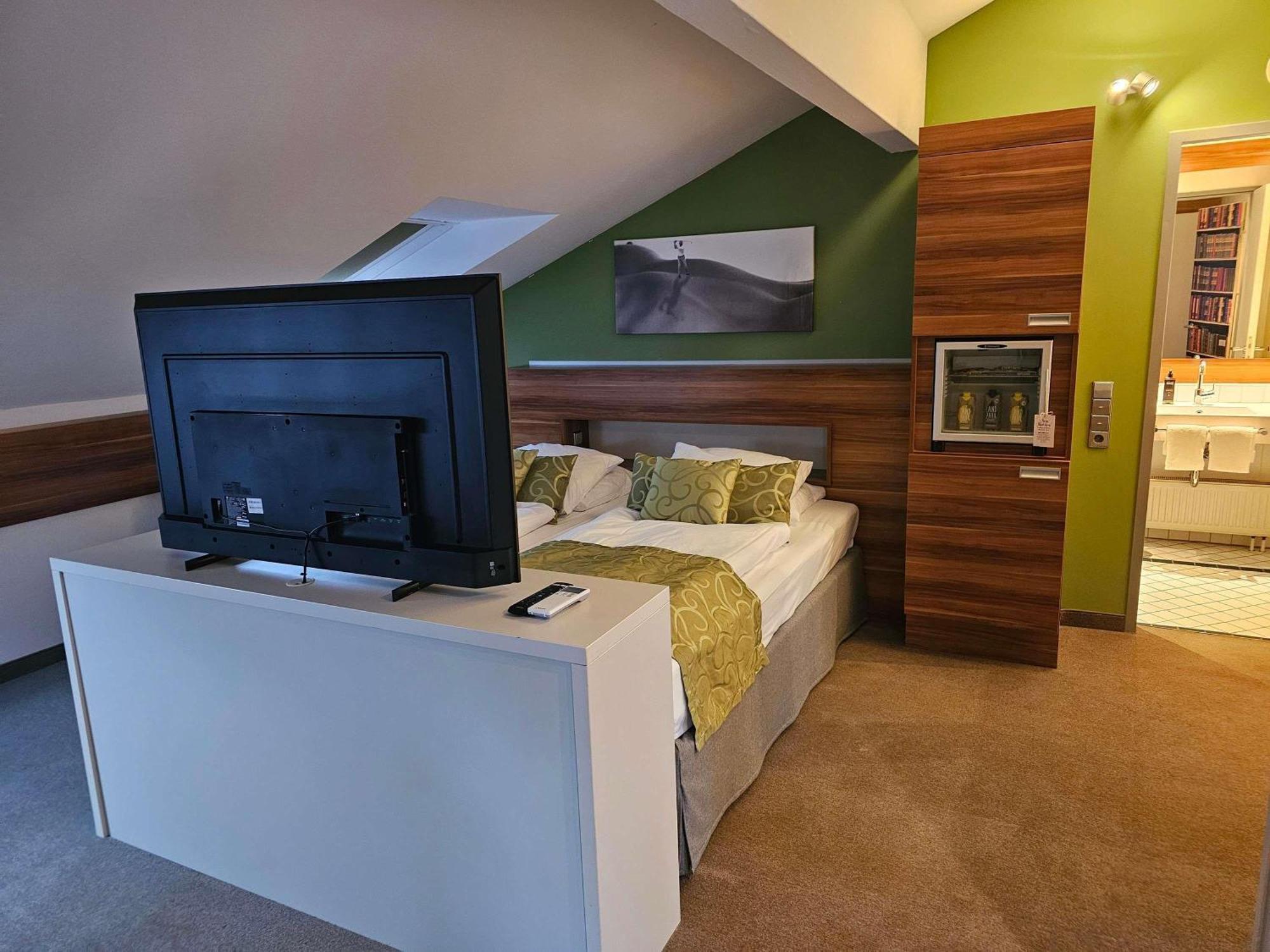 Superior Suite