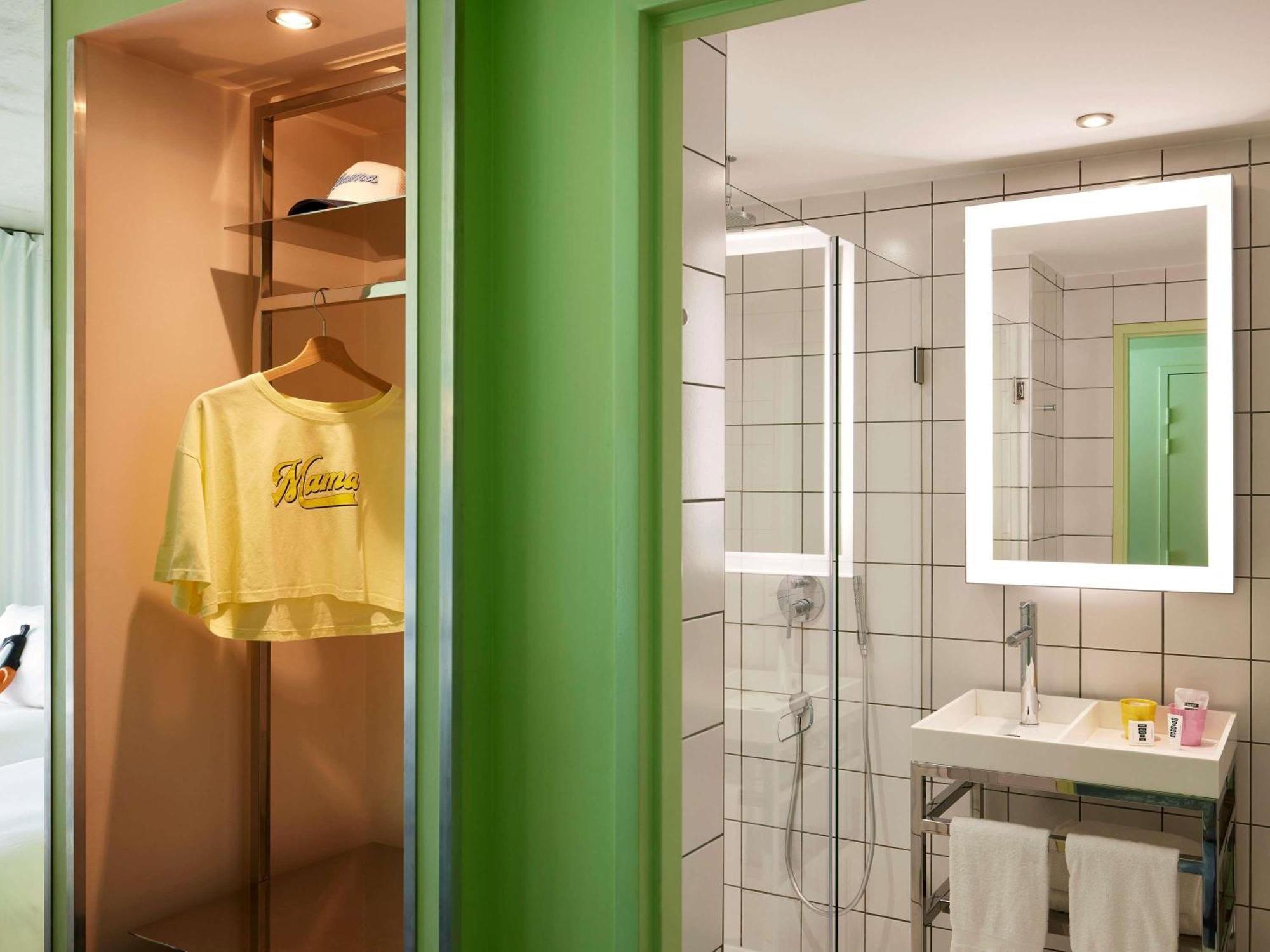 Chambre Lits Jumeaux Moyenne Mama