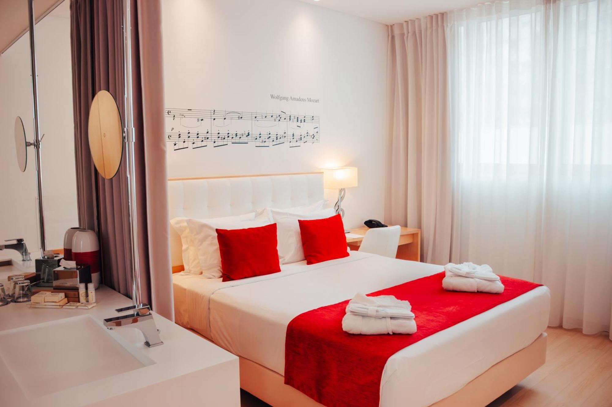 Superior Double Room,1770515983:JPEG