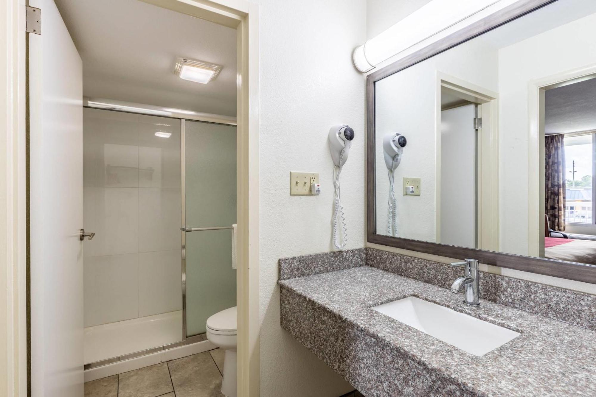 Double Room with Two Double Beds - Non-Smoking