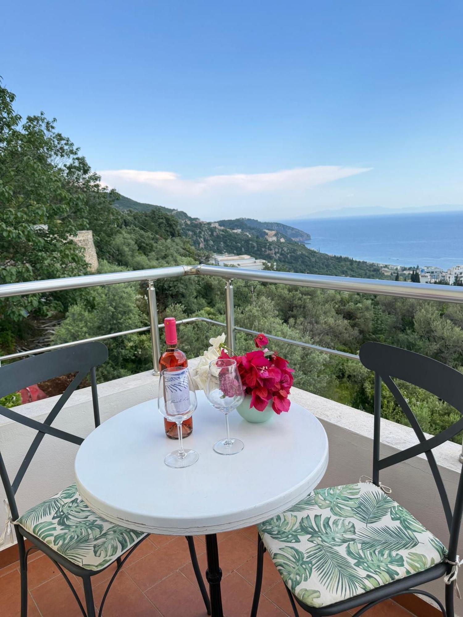 Suite con Balcone e Vista Mare