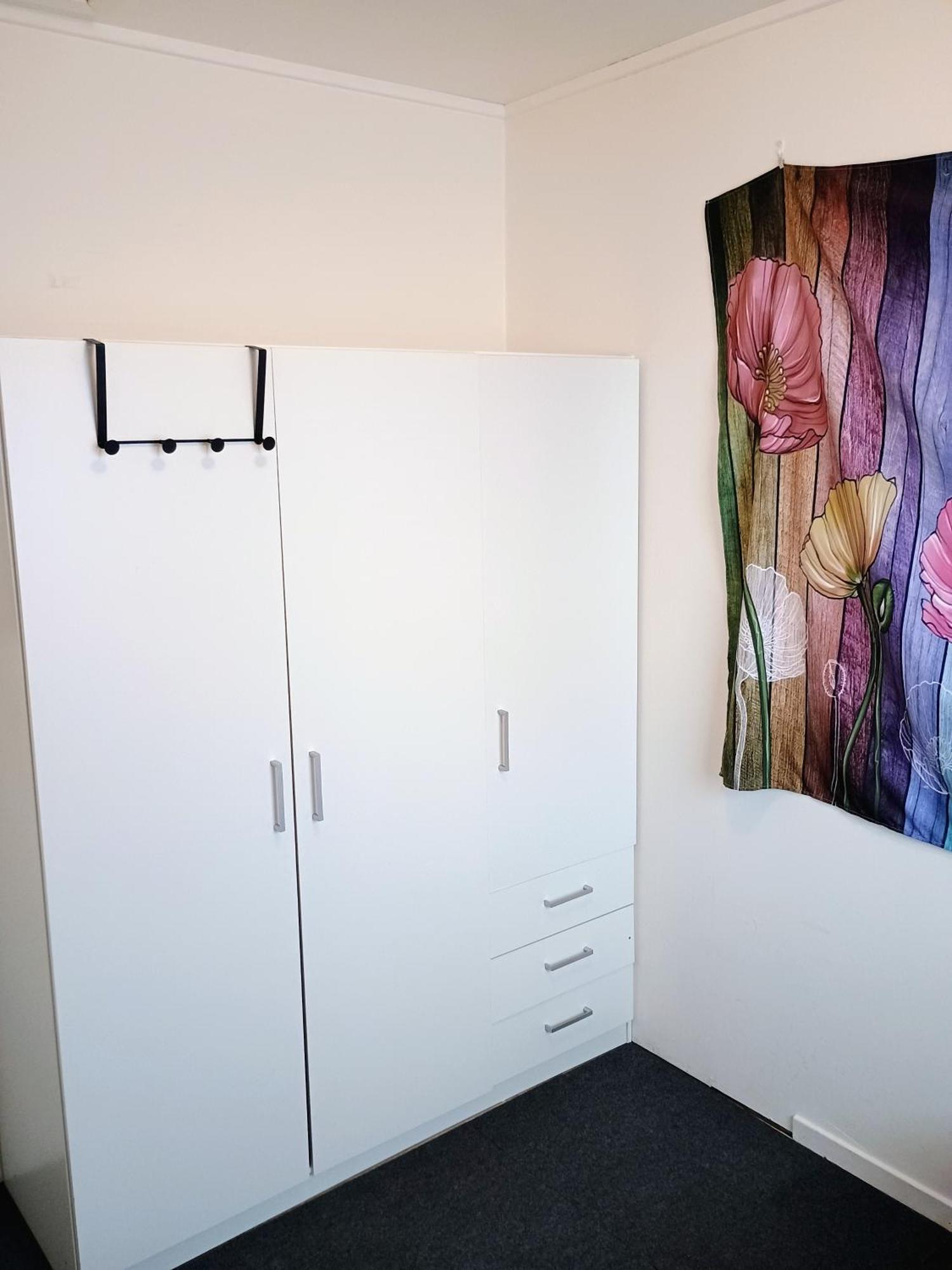Chambre Simple avec Salle de Bains Commune