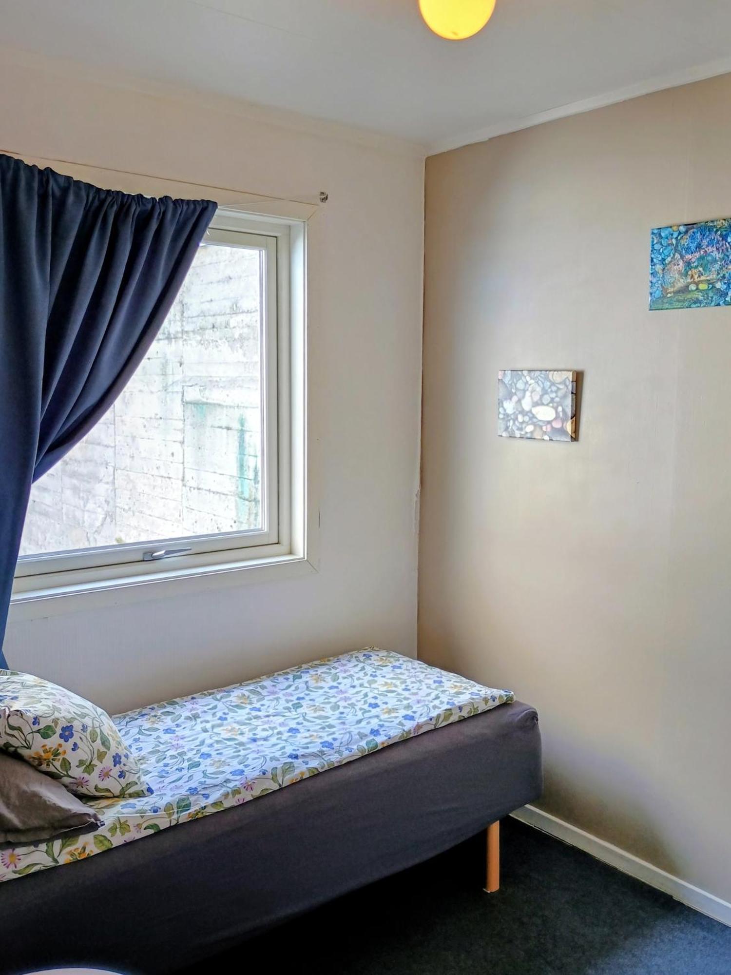 Chambre Simple avec Salle de Bains Commune