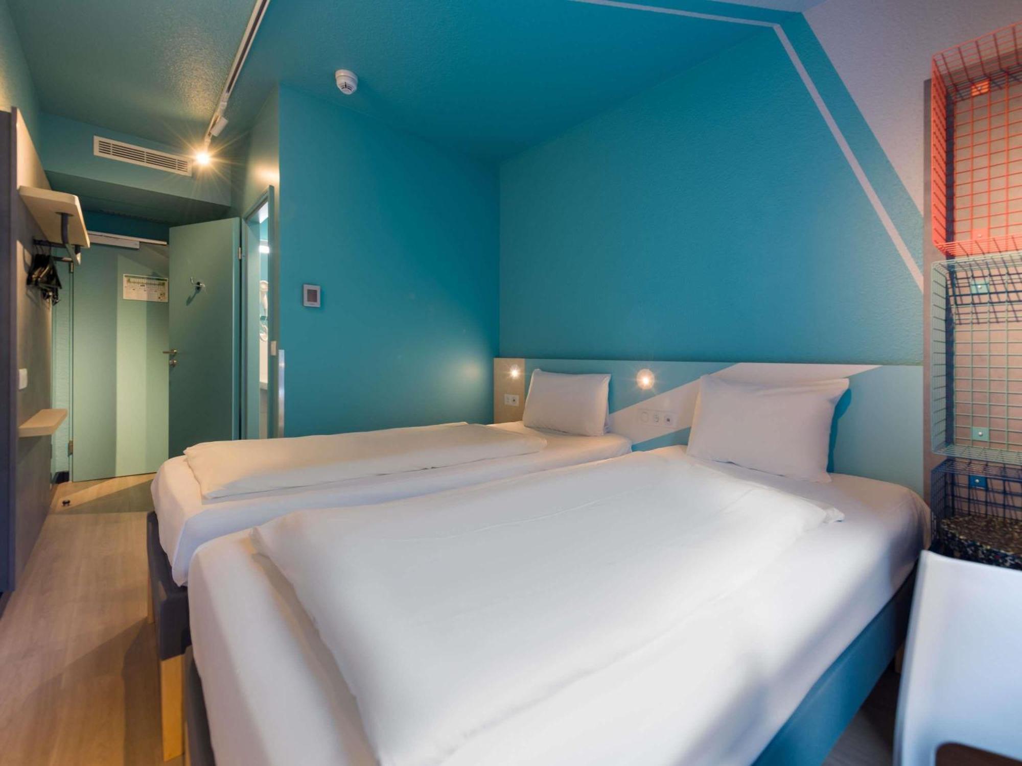 Dreibettzimmer