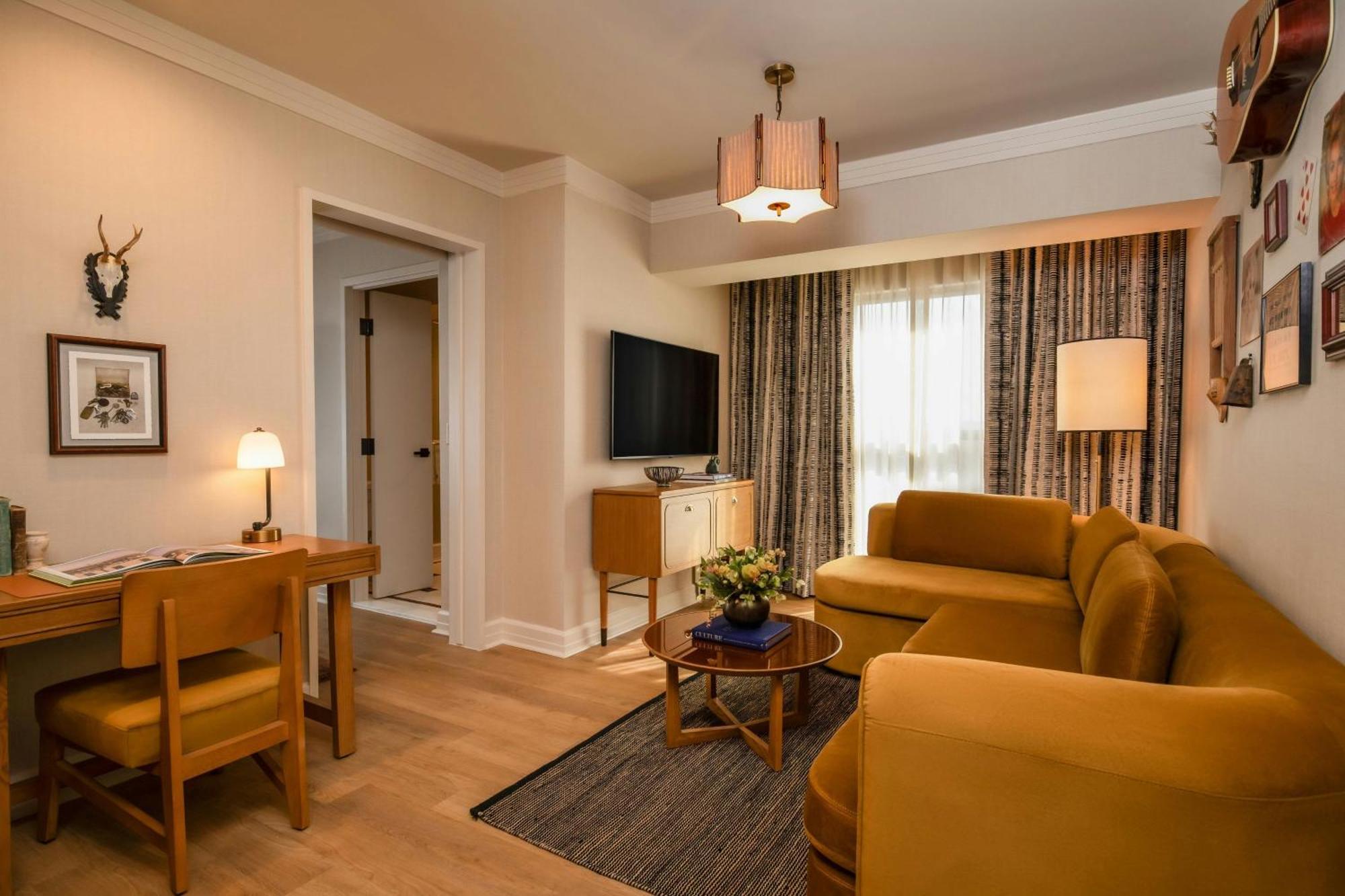 Premium Suite met 1 Slaapkamer met een Kingsize Bed en een Slaapbank