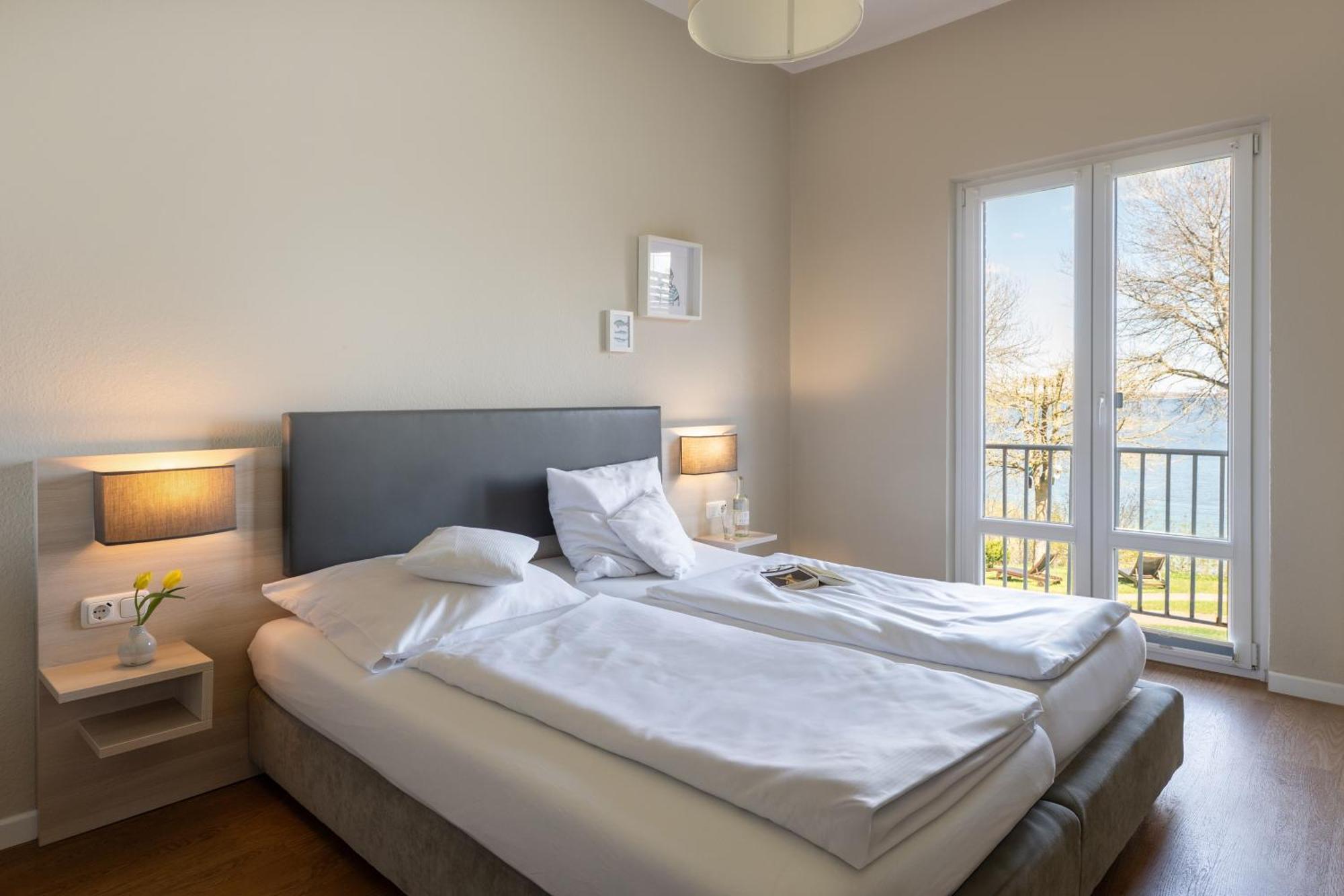 Doppelzimmer mit Seeblick