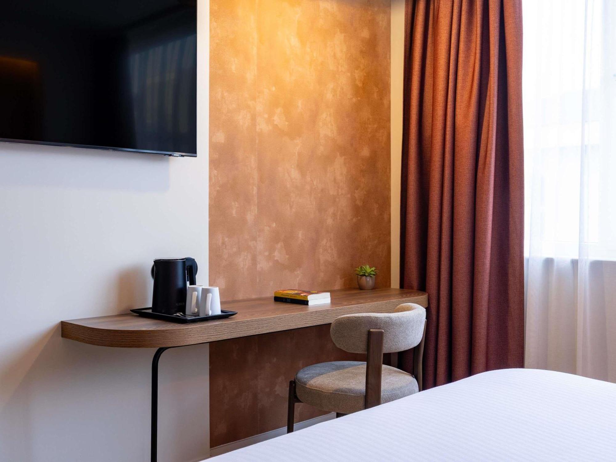 Chambre Lits Jumeaux Supérieure avec Canapé-Lit