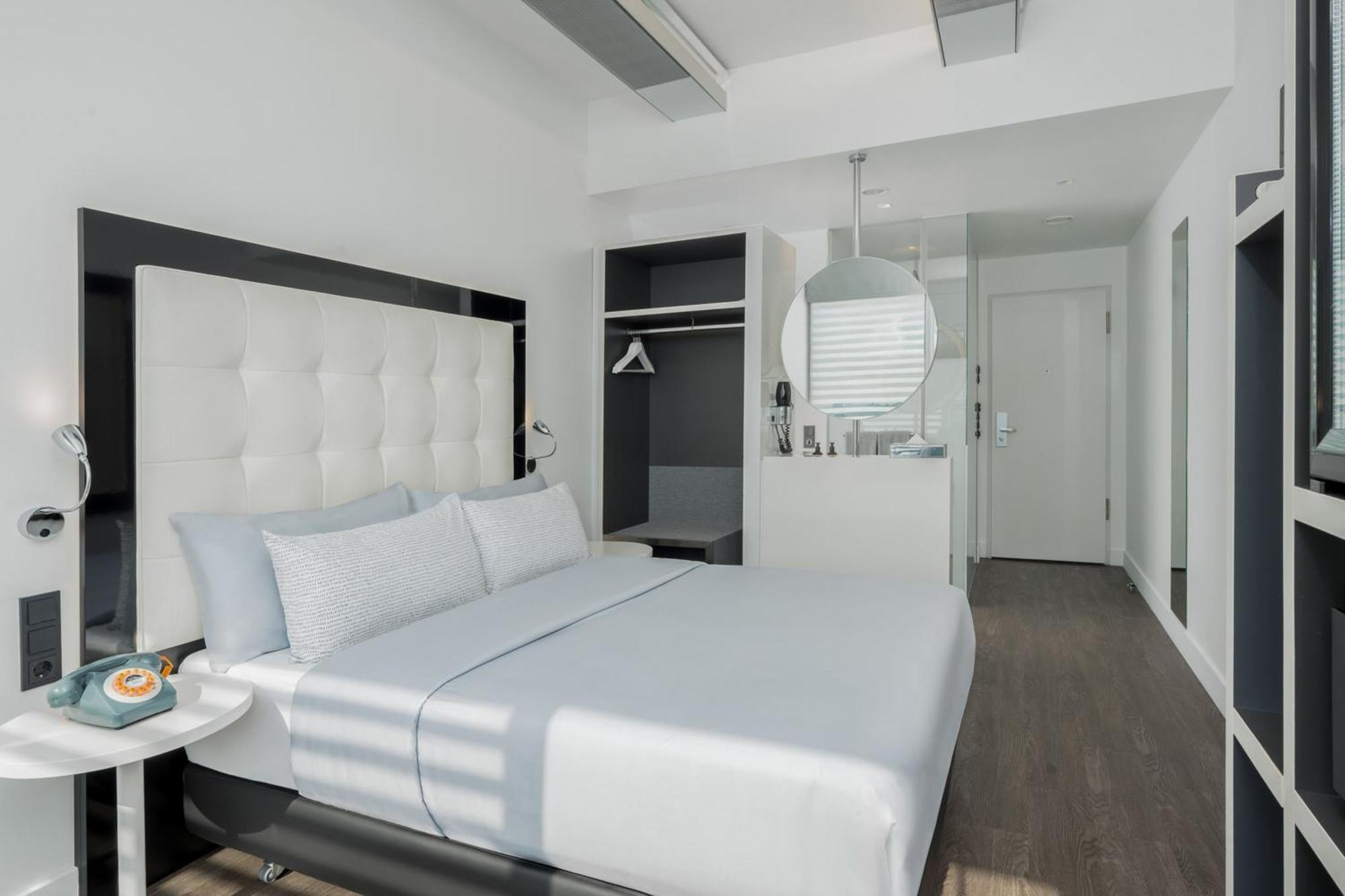 The Innside Guestroom