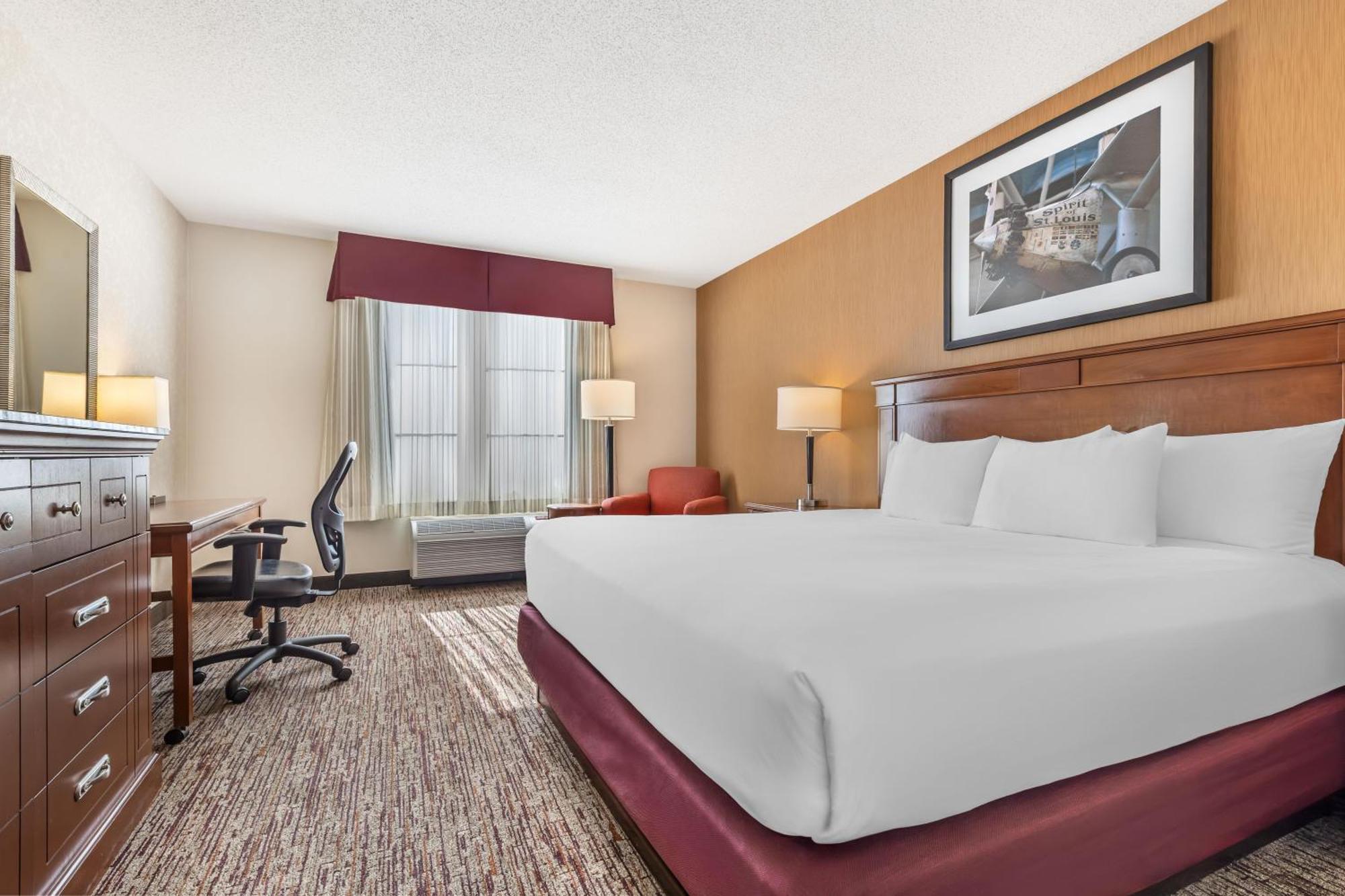 Superior King Room