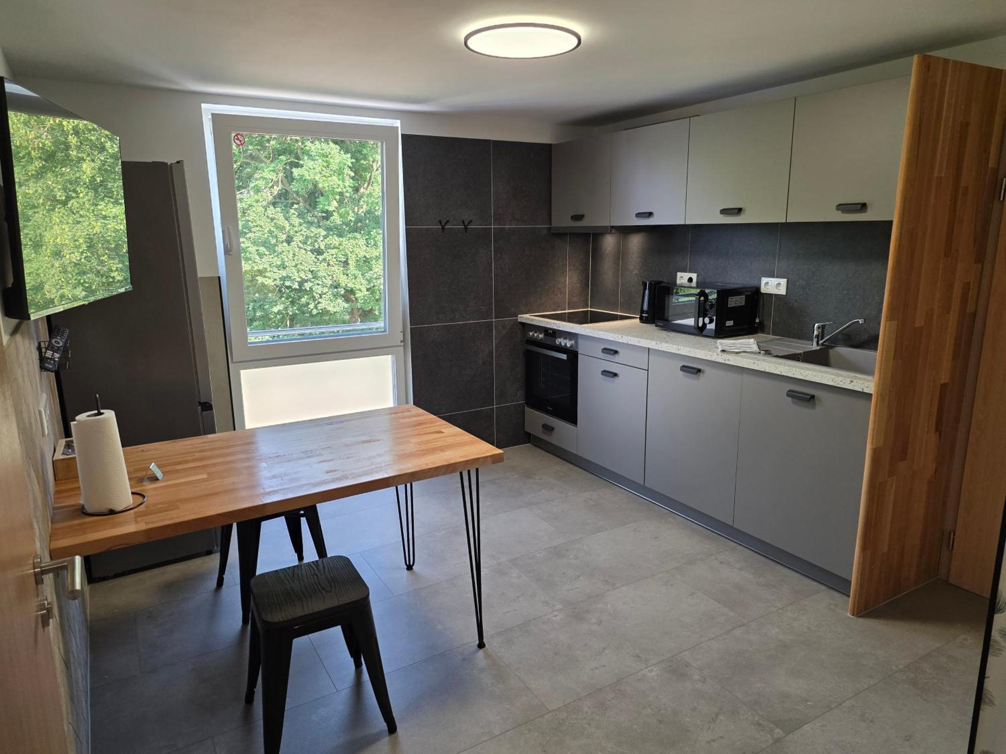 Zweibettzimmer mit Gemeinschaftsbad