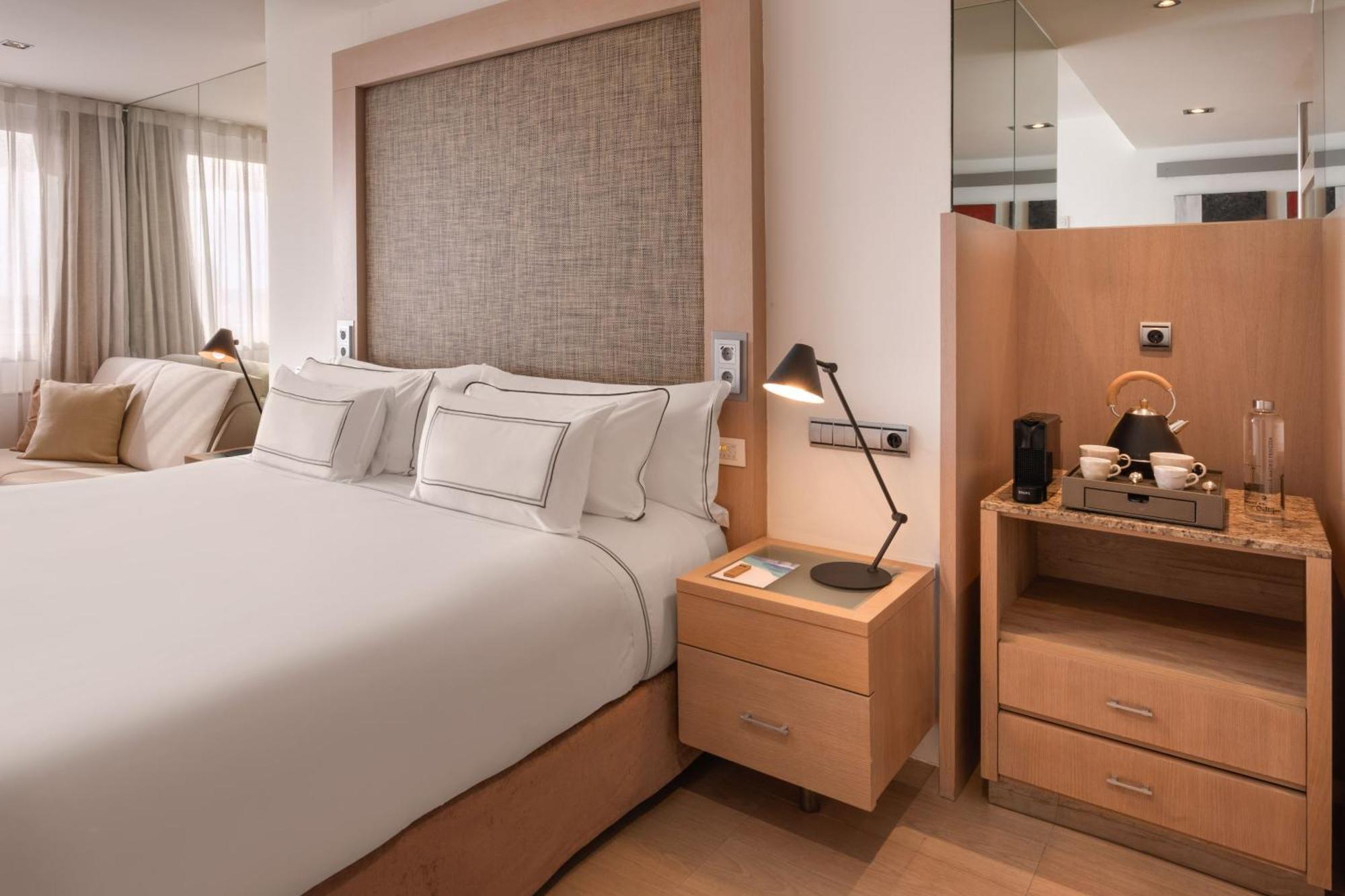 The Level Grand Premium Double Room